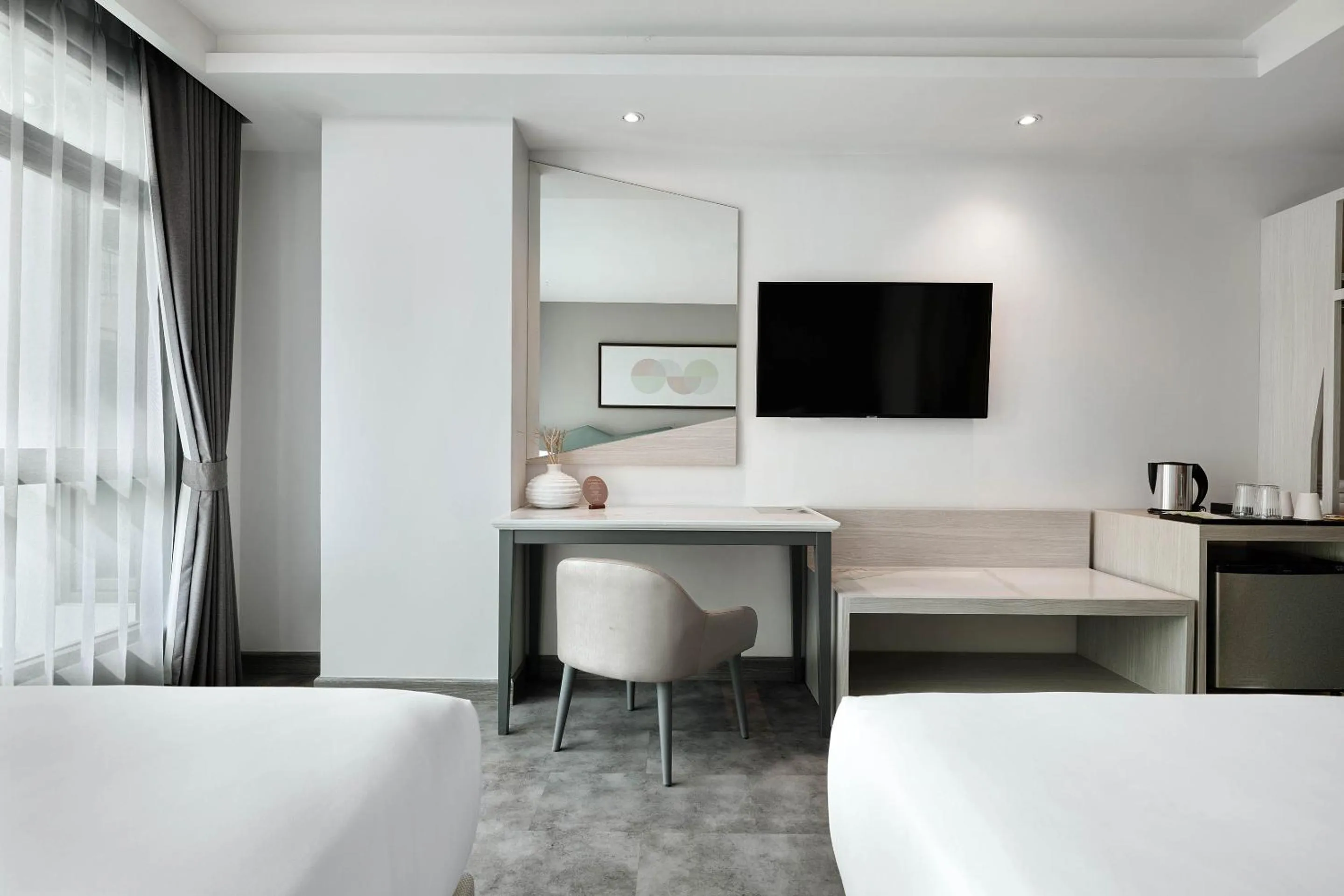 Photo of the whole room, Bed in Livable Hotel Bangkok