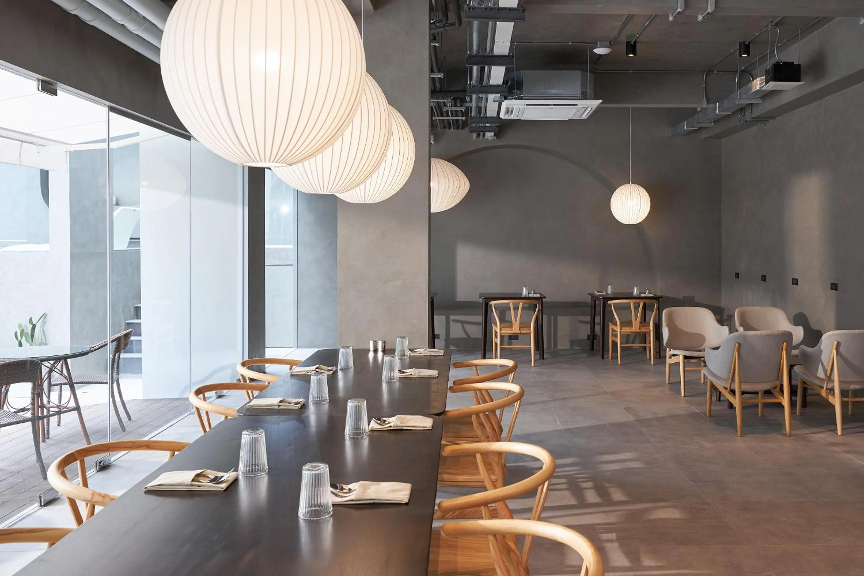 Restaurant/places to eat in Livable Hotel Bangkok