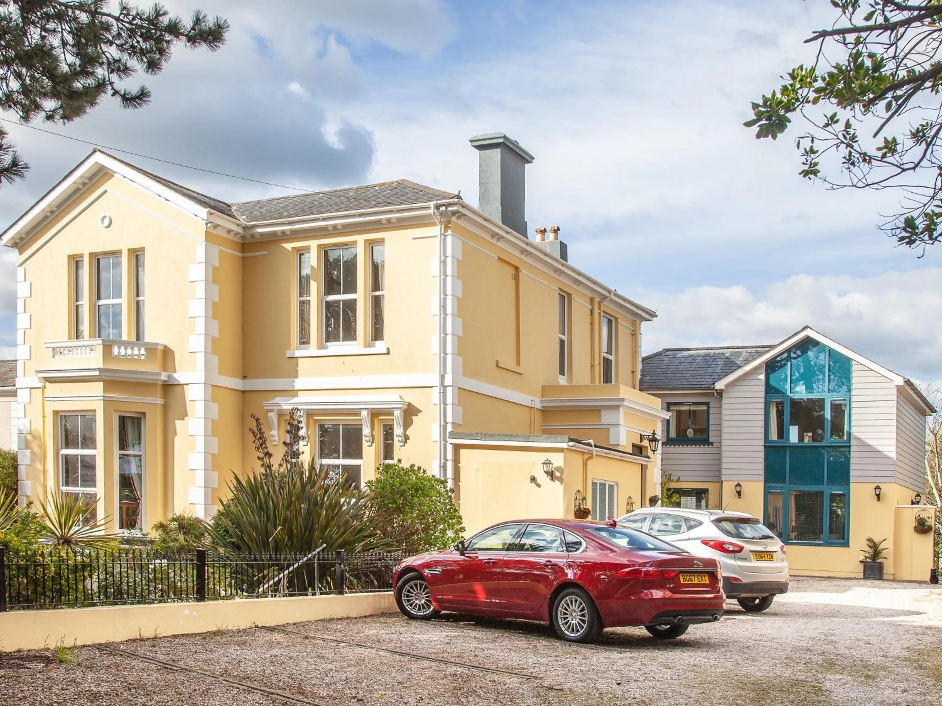 Property building in Court Prior Boutique B&B and Apartment