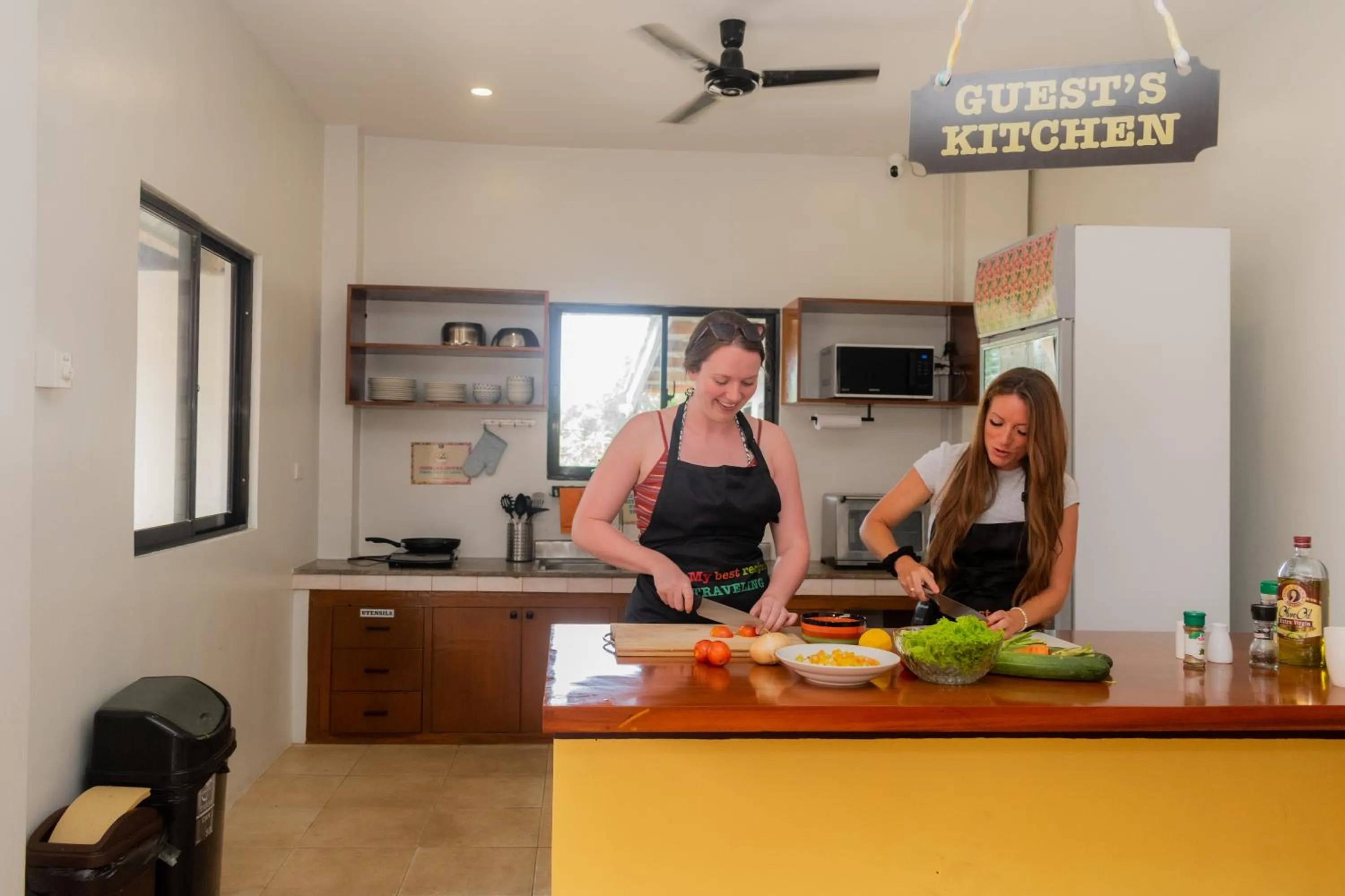 Communal kitchen in Abraham Bohol