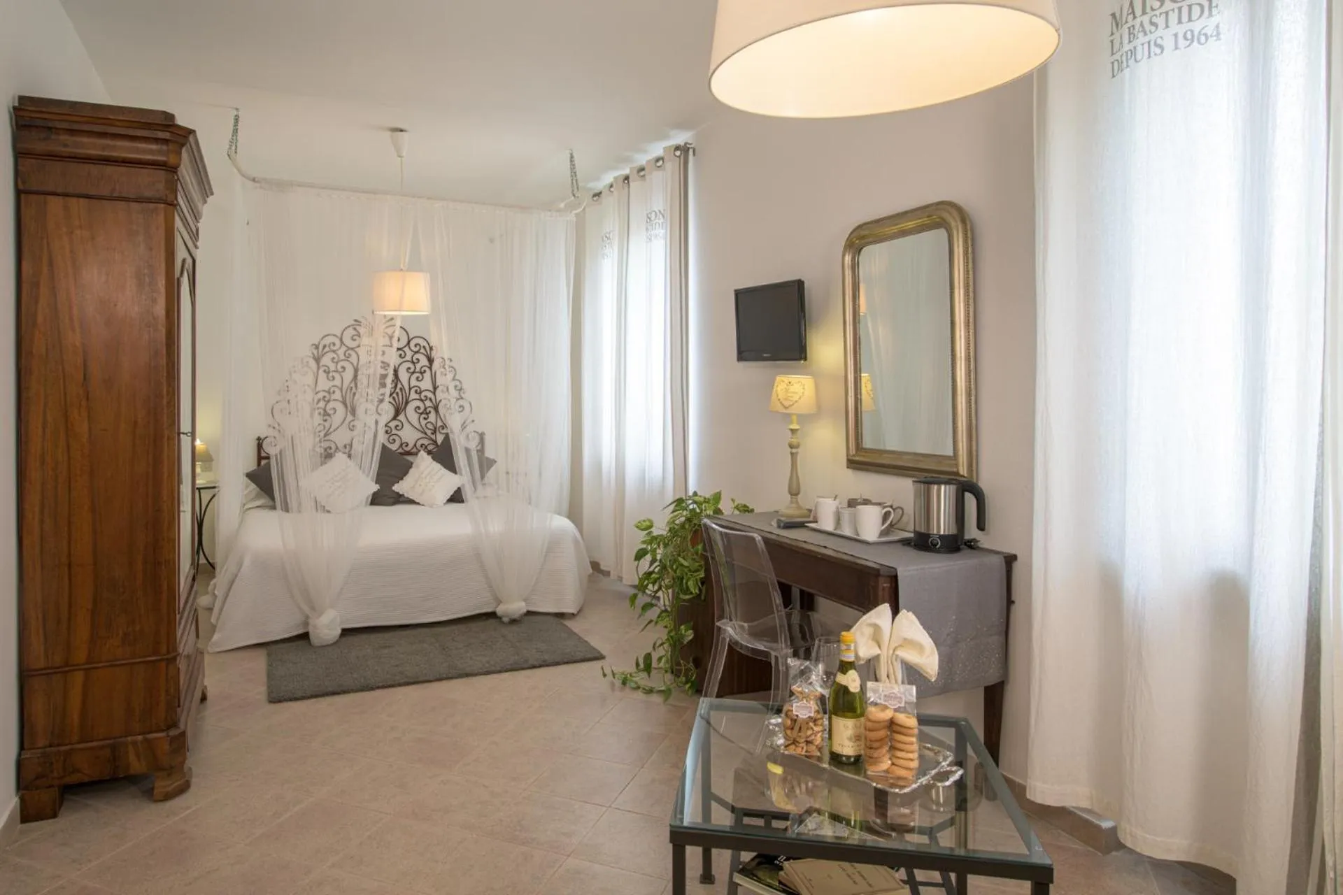 Bedroom, Bed in Albergo Al Castello