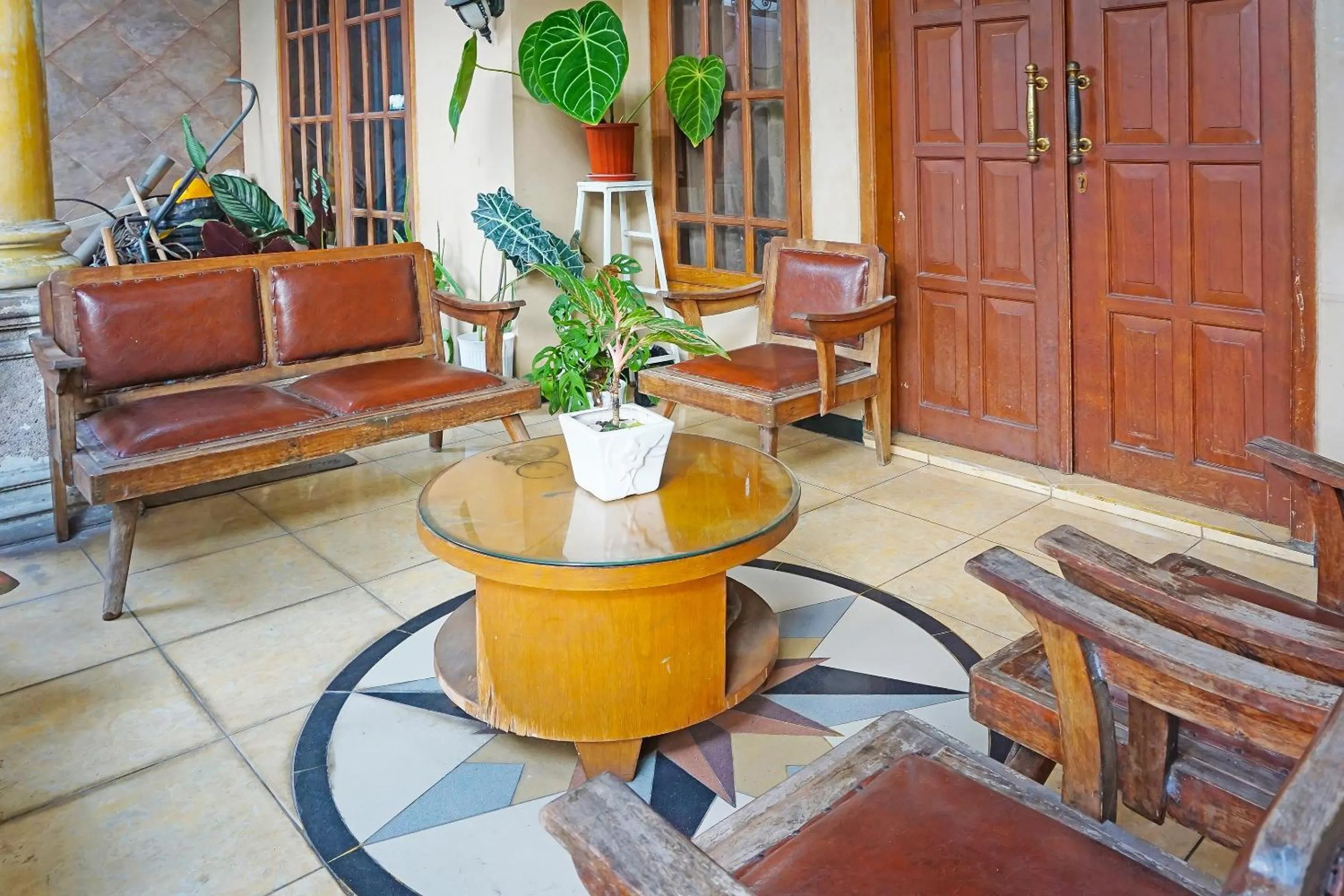 Lobby or reception in OYO LIFE 91551 Gwen Syariah Homestay