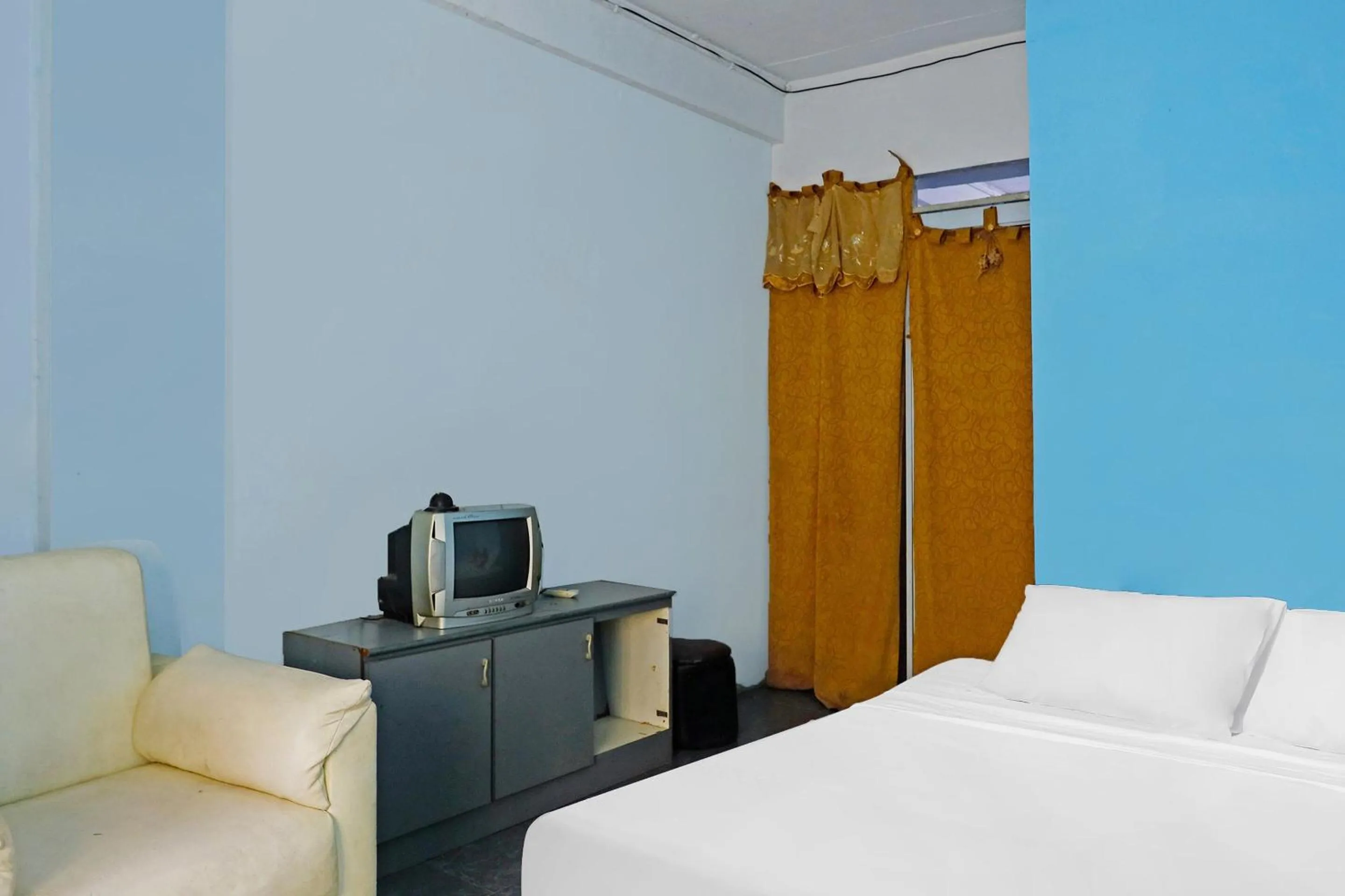 Bedroom, Bed in Hotel O Rafika Homestay SyariahNearTempat Makan Pagi Sore Nohil