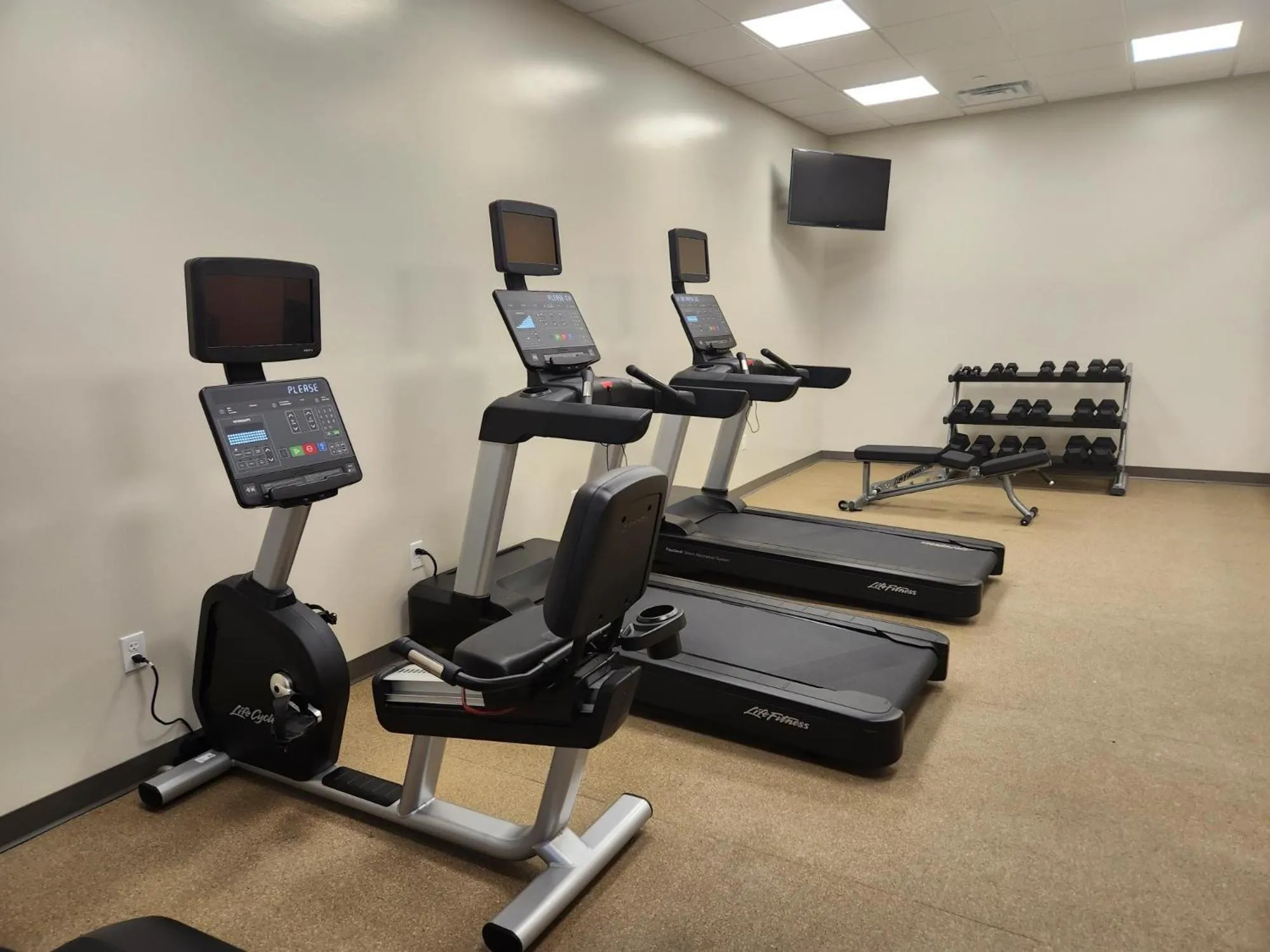 Fitness centre/facilities in Radisson Hotel Pendleton Airport
