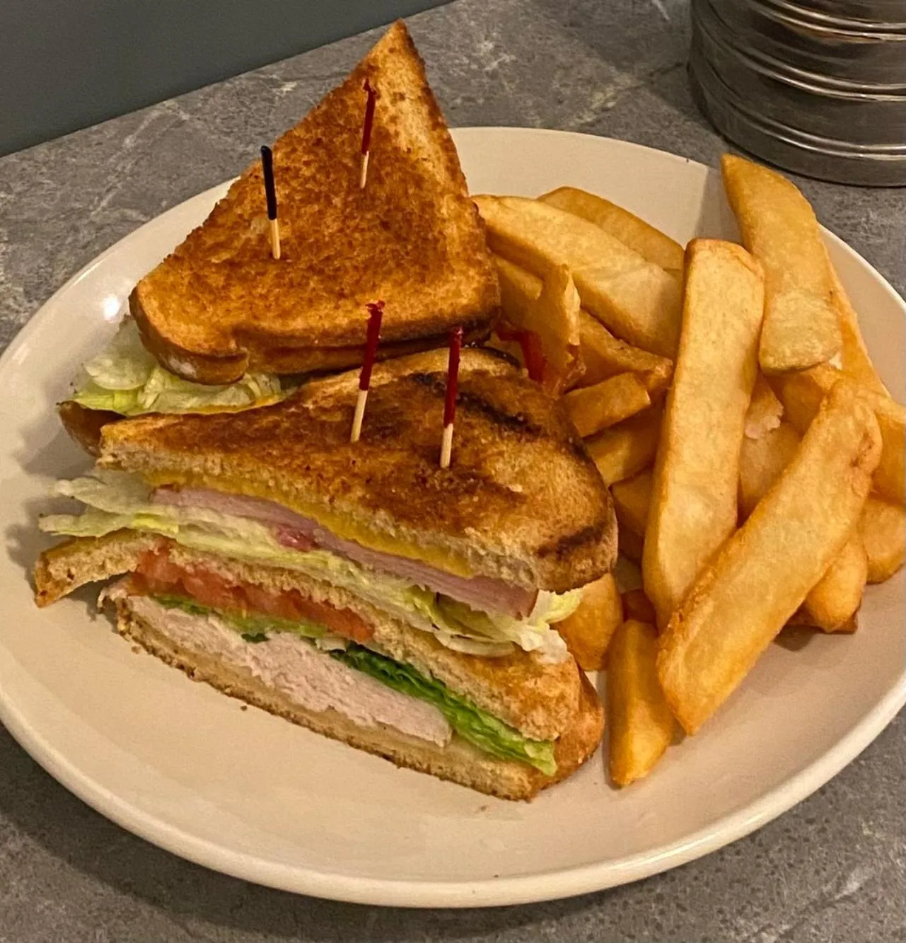 Lunch in Radisson Hotel Pendleton Airport