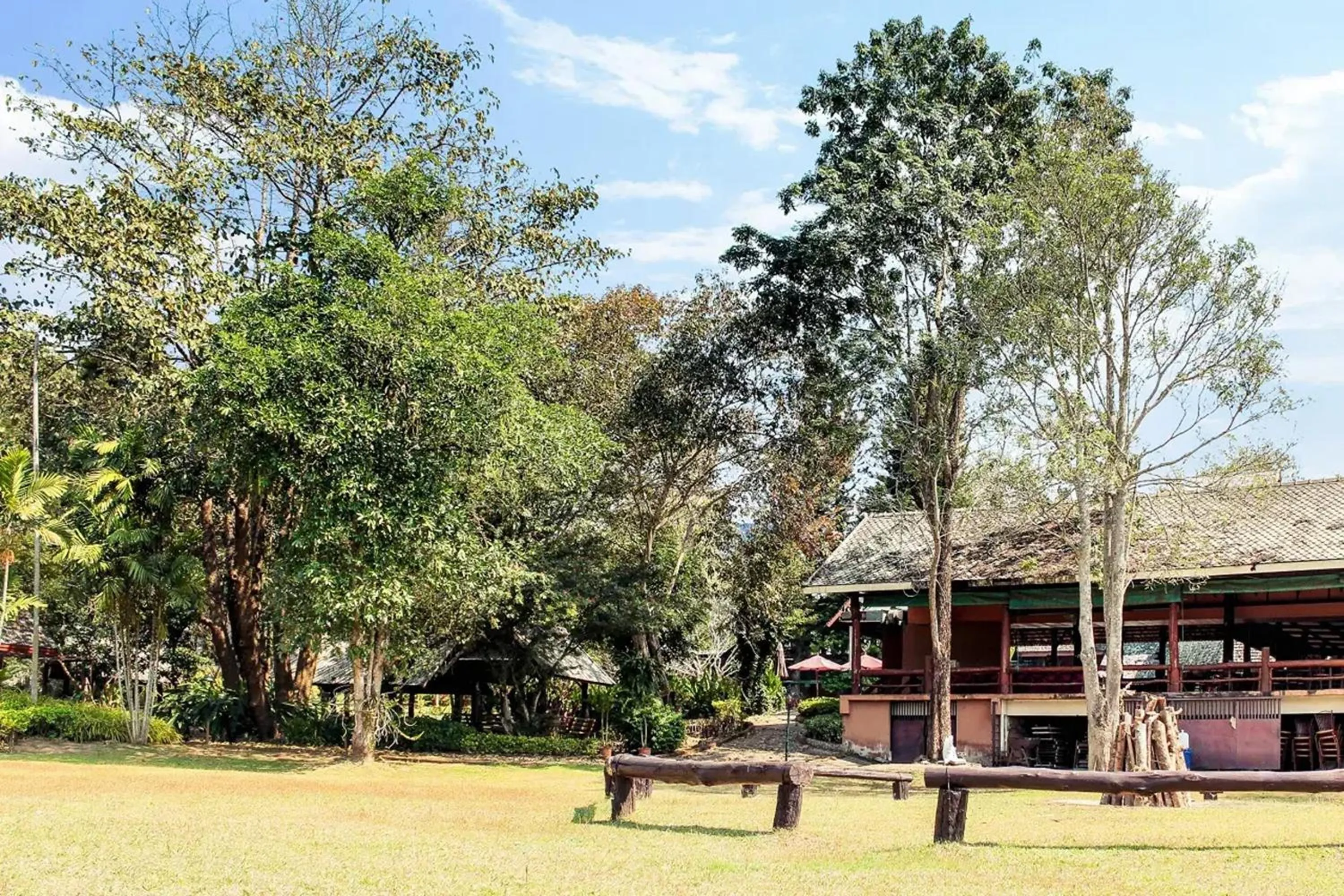 Property building in Royal Ping Garden and Resort