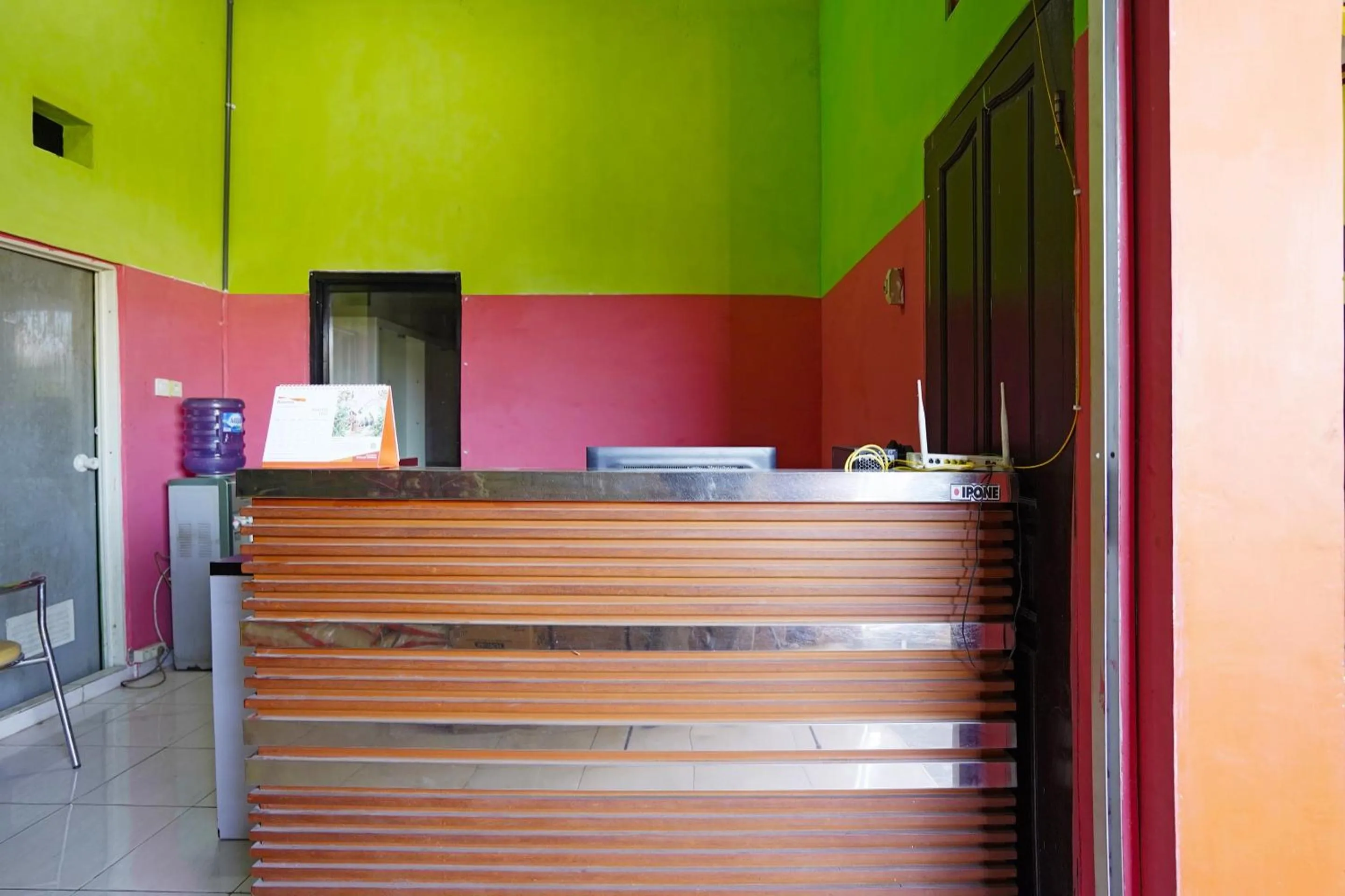 Lobby or reception in OYO 91583 D’cost Green Syariah