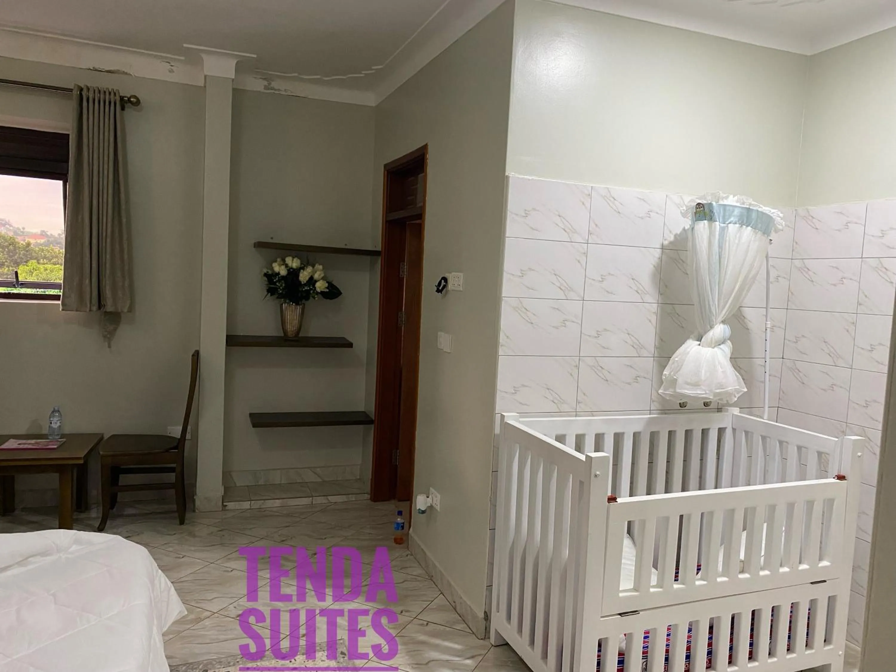 Bedroom, Bed in Tenda Suites and Restaurant