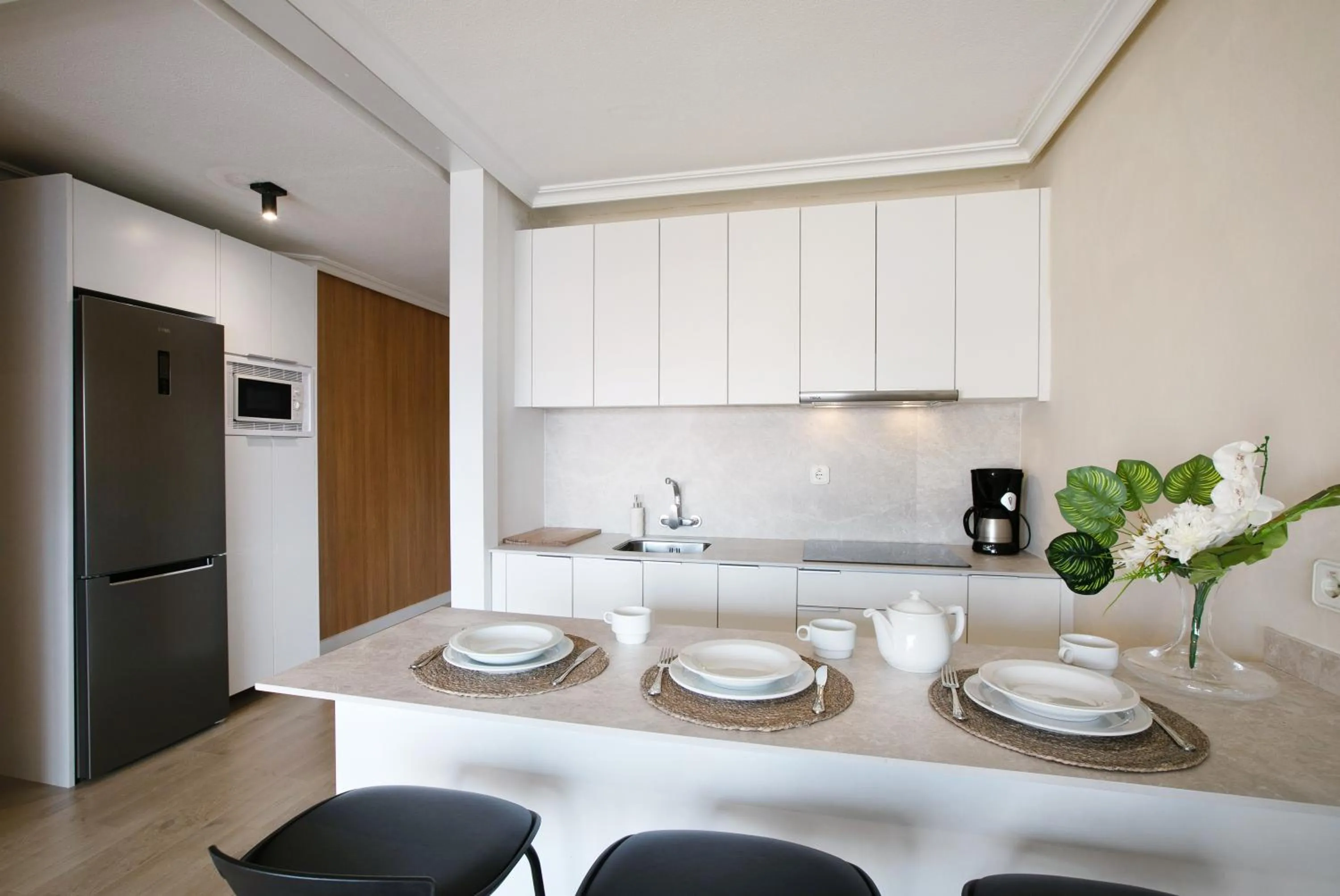 Kitchen or kitchenette in Apartamento Royal Park Albatros