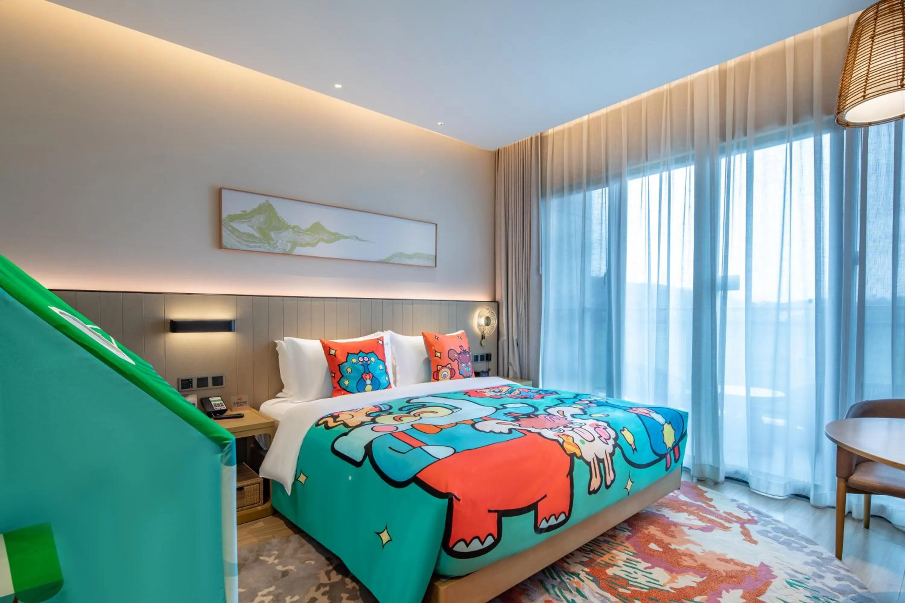 Bed in Holiday Inn Resort Guiyang Qingyan by IHG