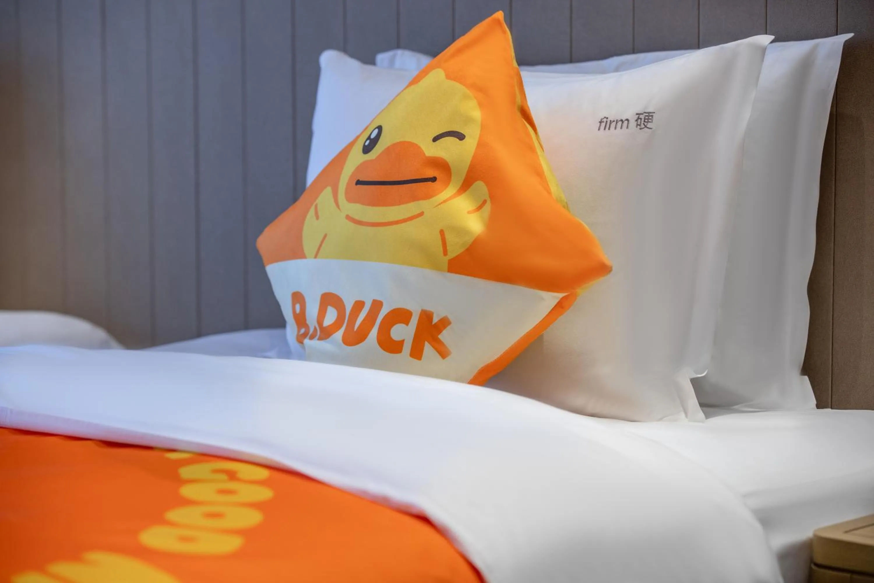 Bed in Holiday Inn Resort Guiyang Qingyan by IHG