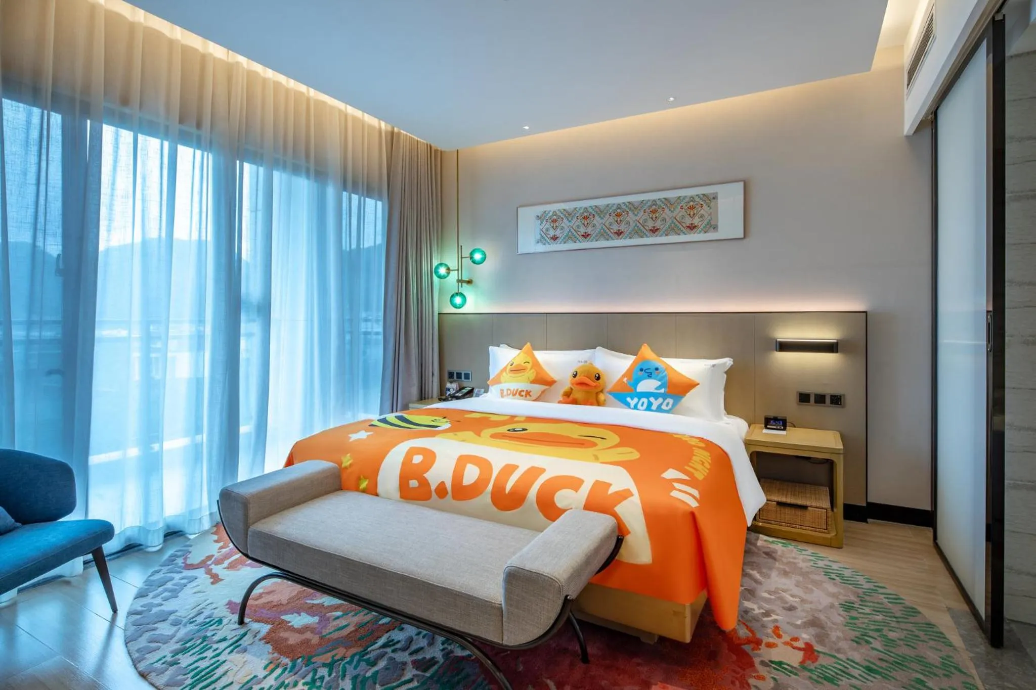 Photo of the whole room, Bed in Holiday Inn Resort Guiyang Qingyan by IHG
