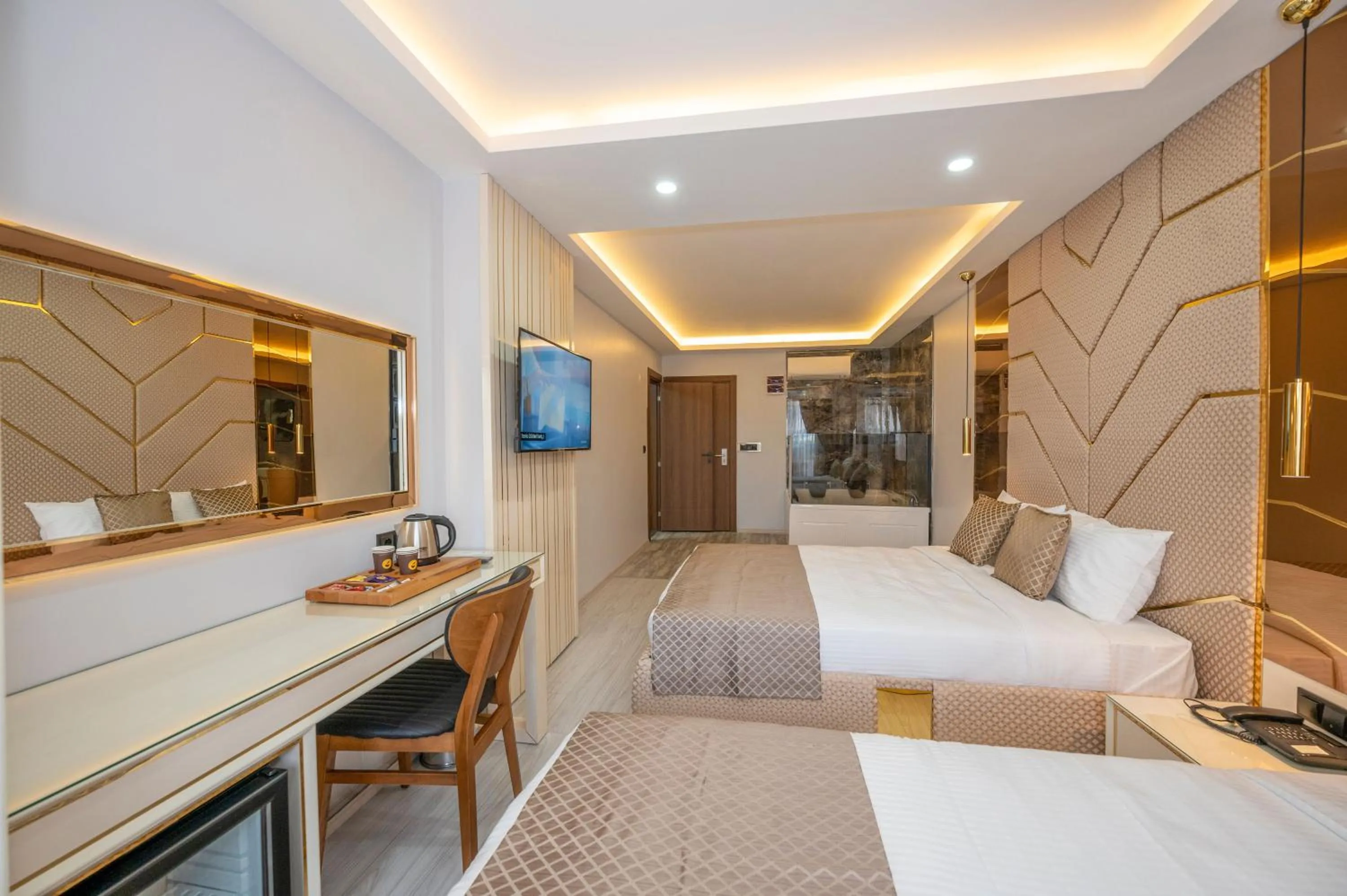 Bedroom, Bed in Luxury Airport Hotel By Zazzoni-İstanbul Airport