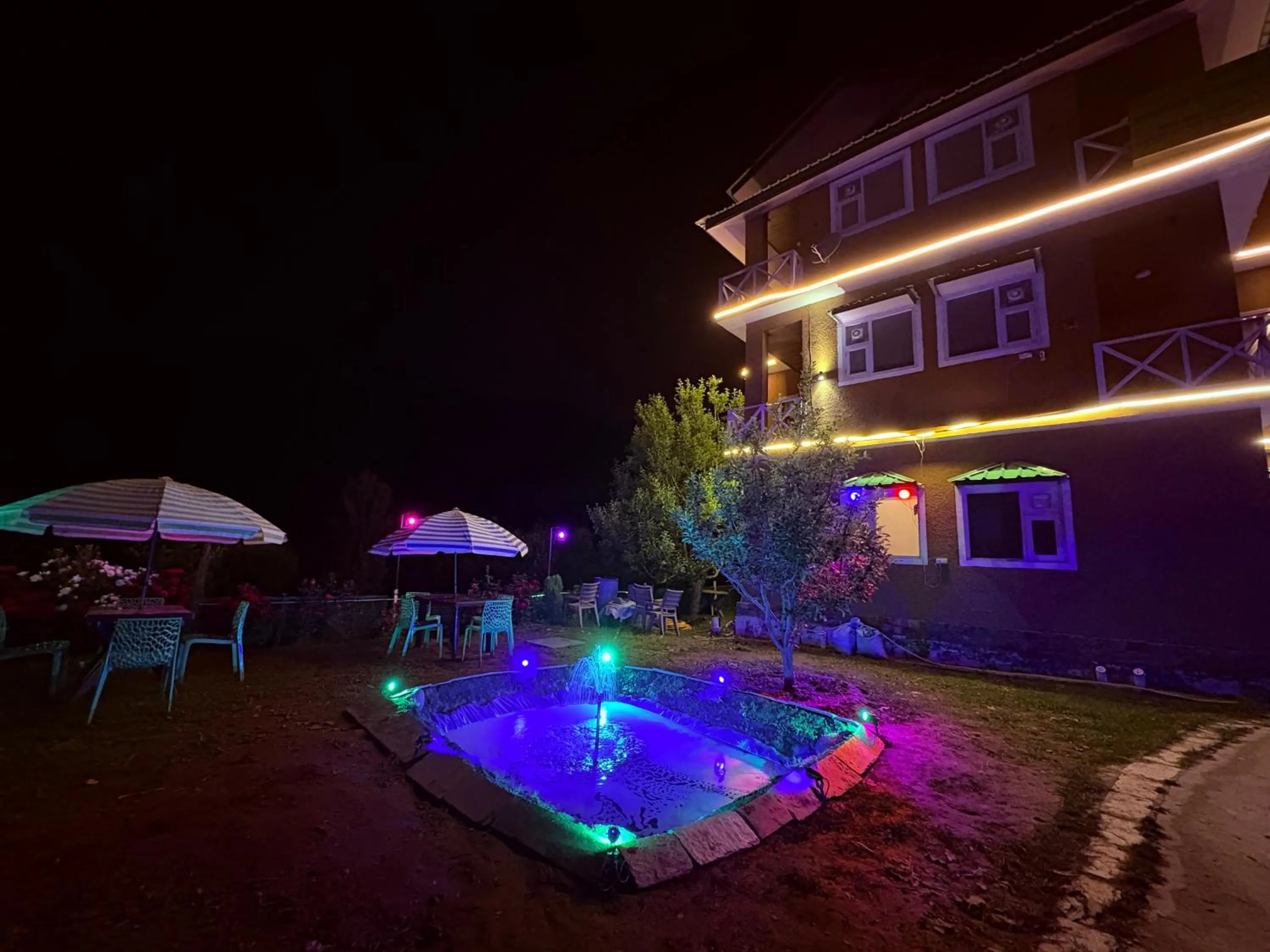 Property building in Luxury Planet Resort Manali