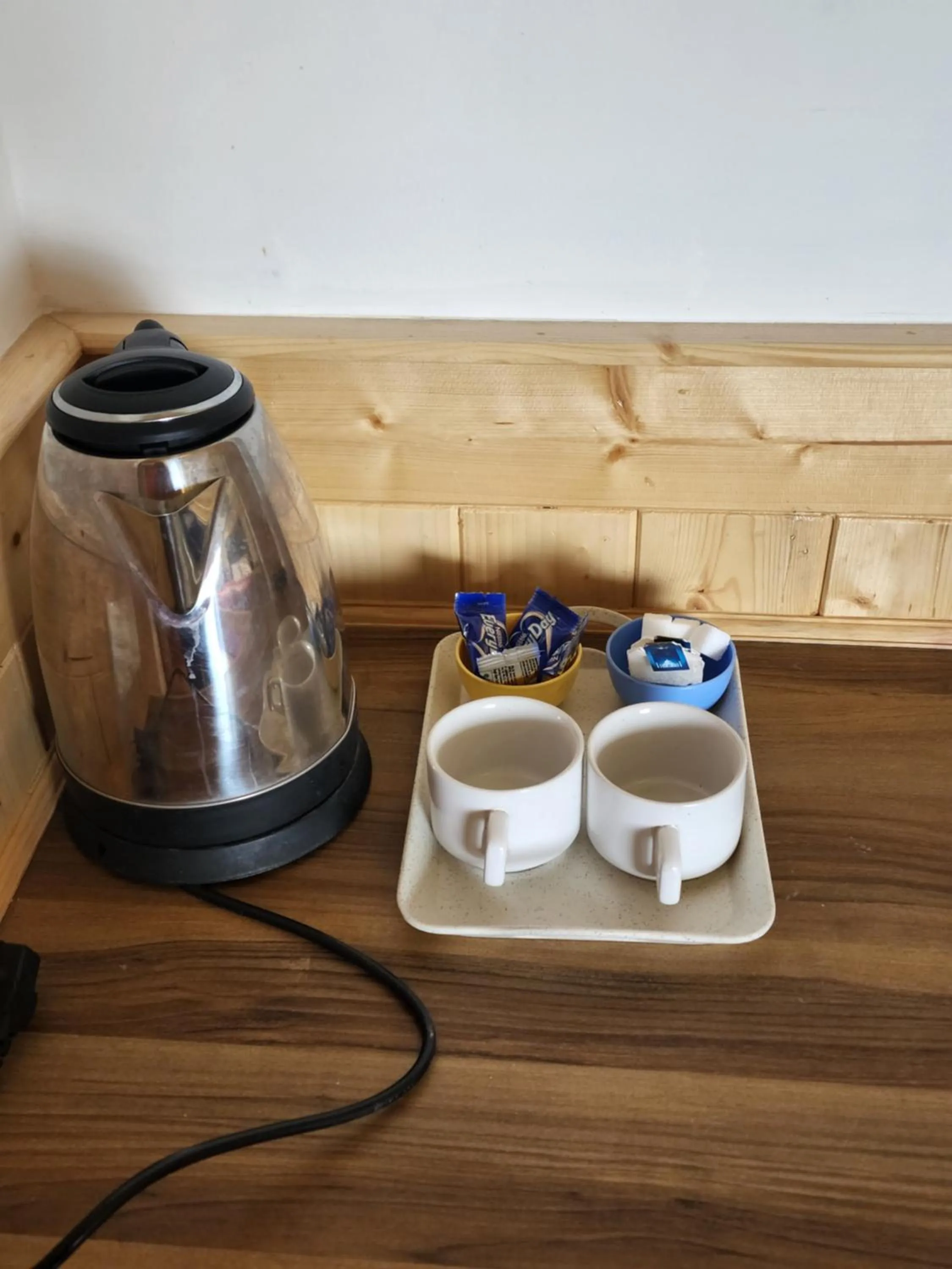 Coffee/tea facilities in Luxury Planet Resort Manali