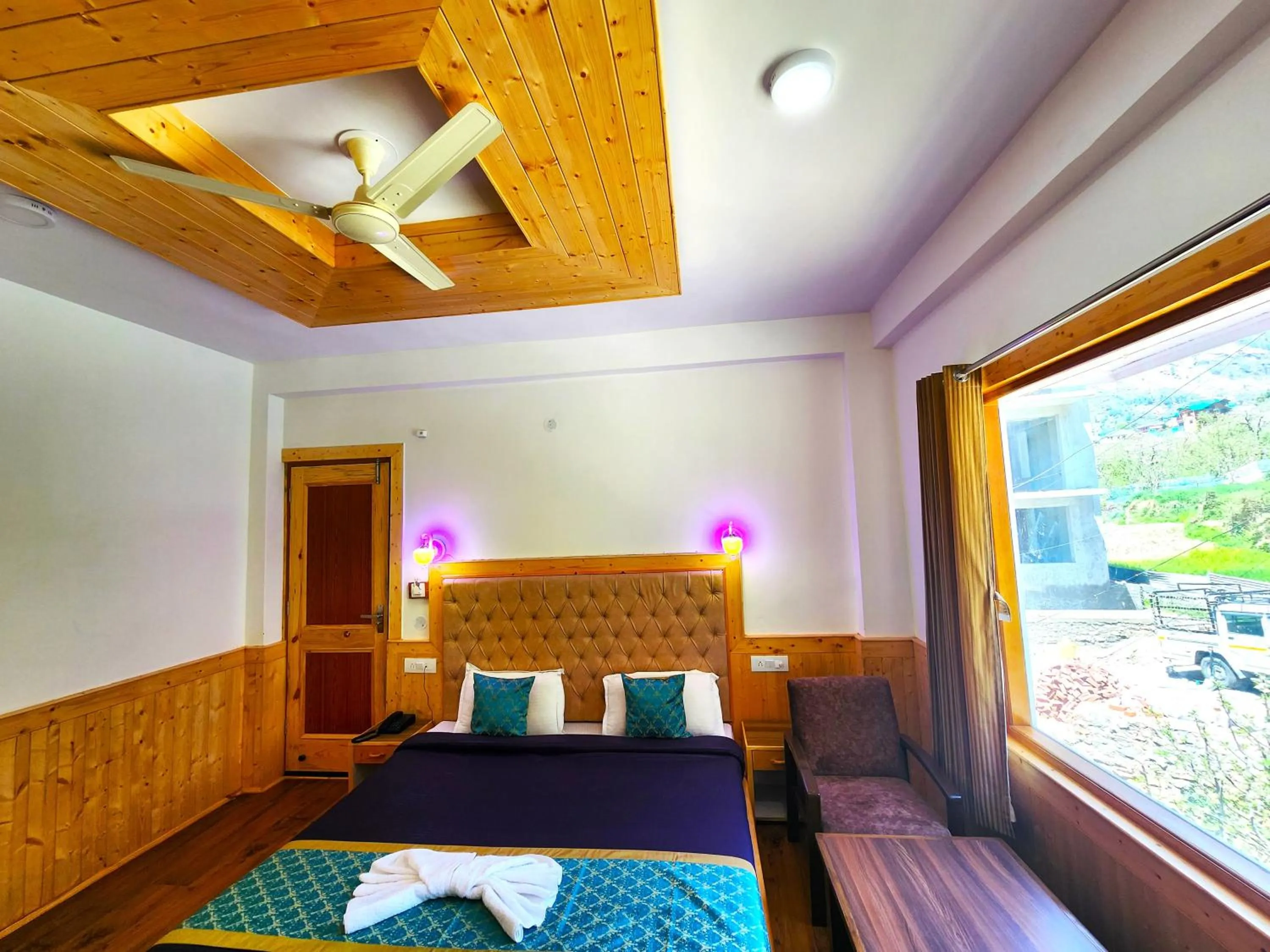 Bed in Luxury Planet Resort Manali