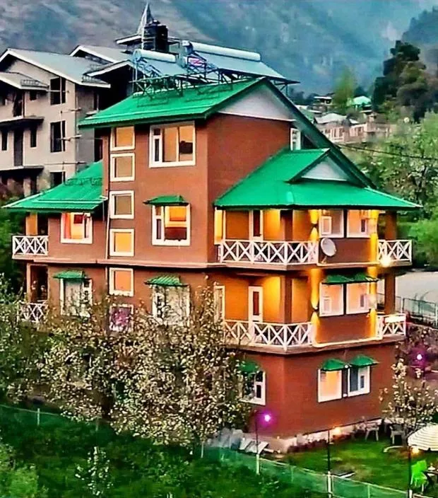 Property building in Luxury Planet Resort Manali