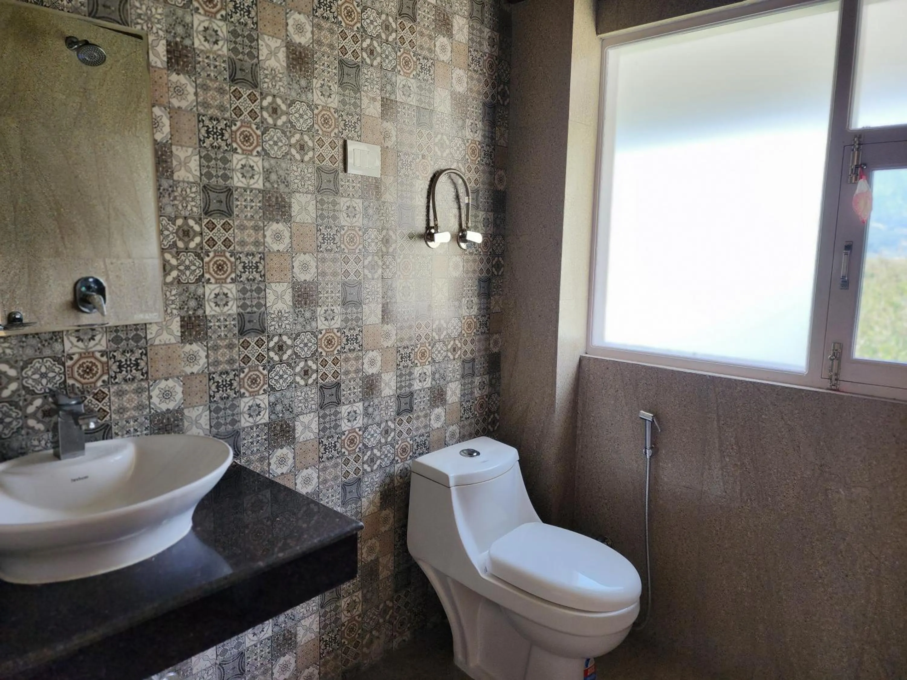 Bathroom in Luxury Planet Resort Manali