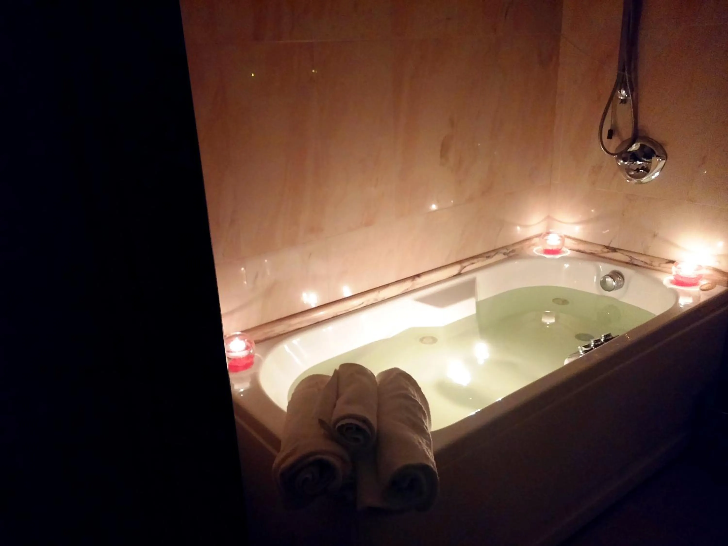 Hot Tub in Afrodite Boutique Hotel