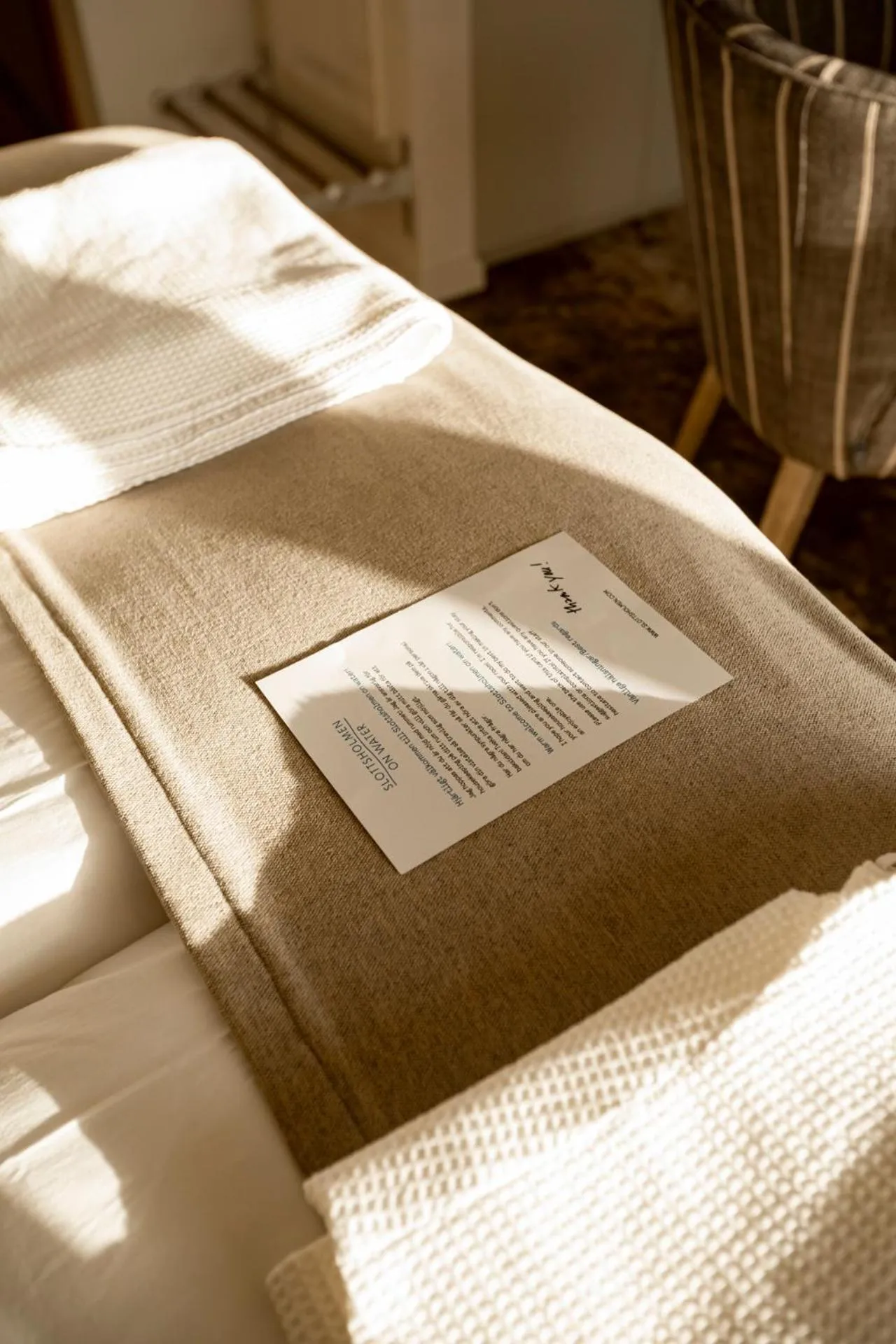 Property building, Bed in Slottsholmen Hotell och Restaurang