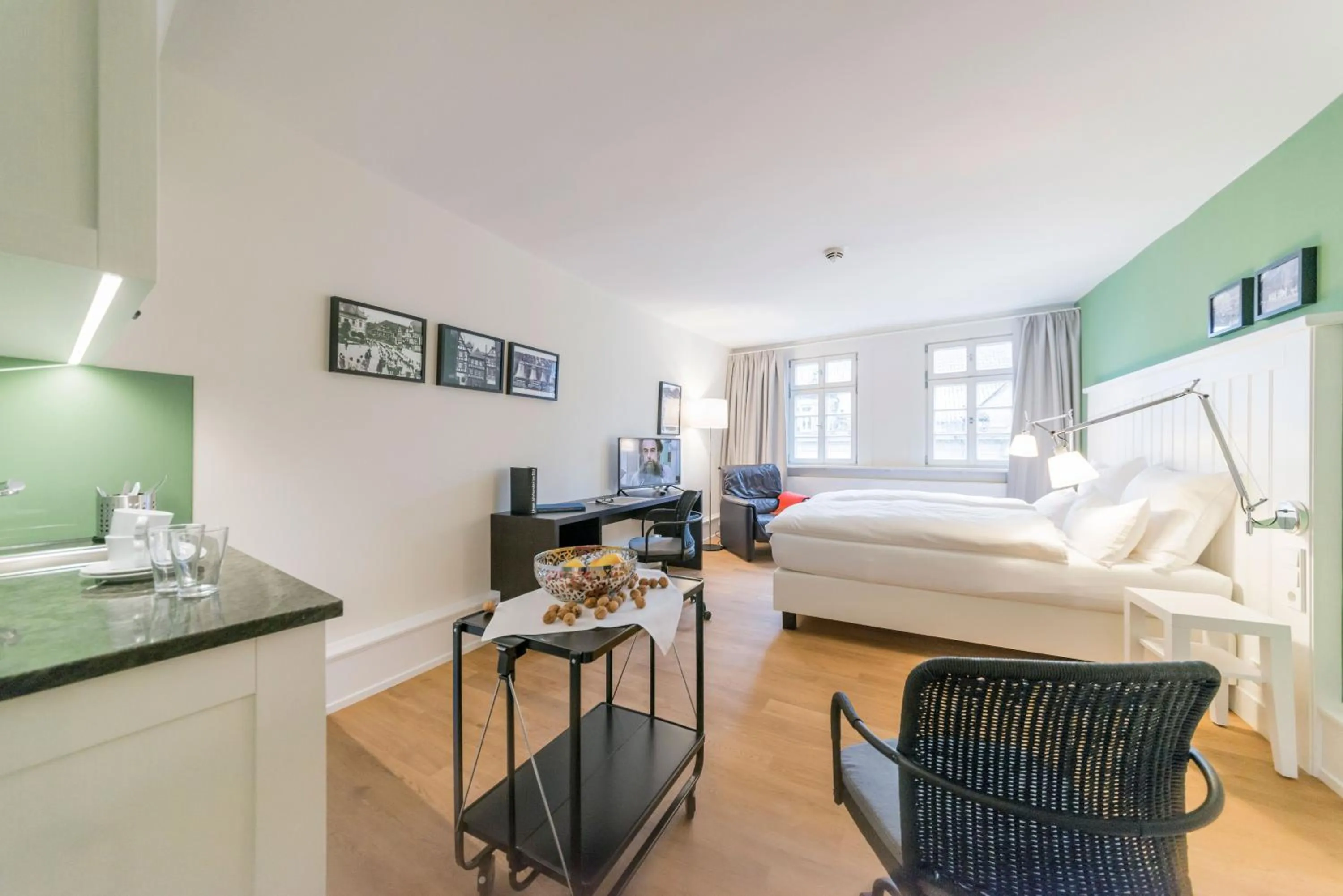 Photo of the whole room, Bed in Gästehaus am Marktbrunnen