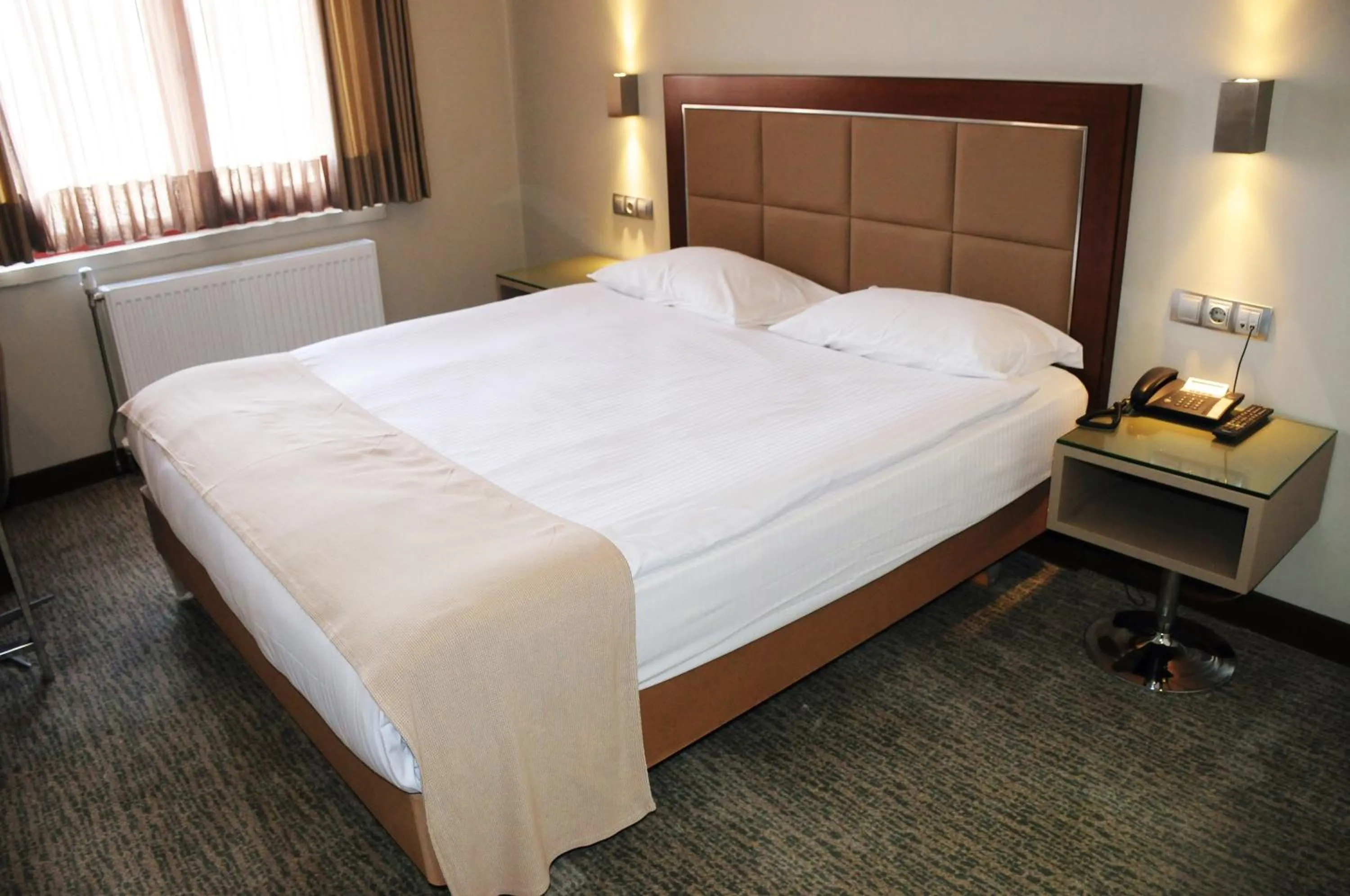 Bedroom, Bed in HİTİT OTEL