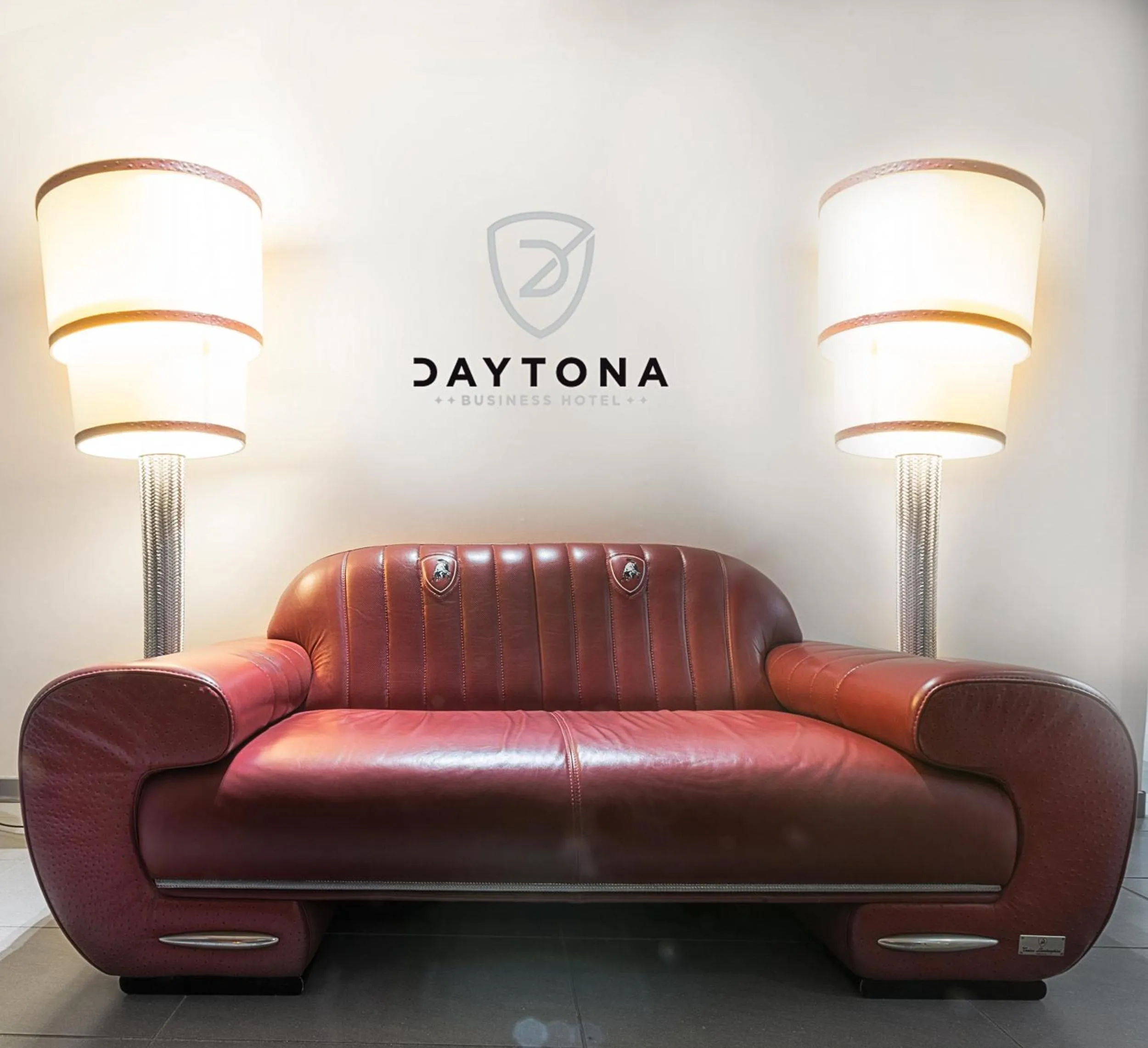 Seating area in Daytona Business Hotel