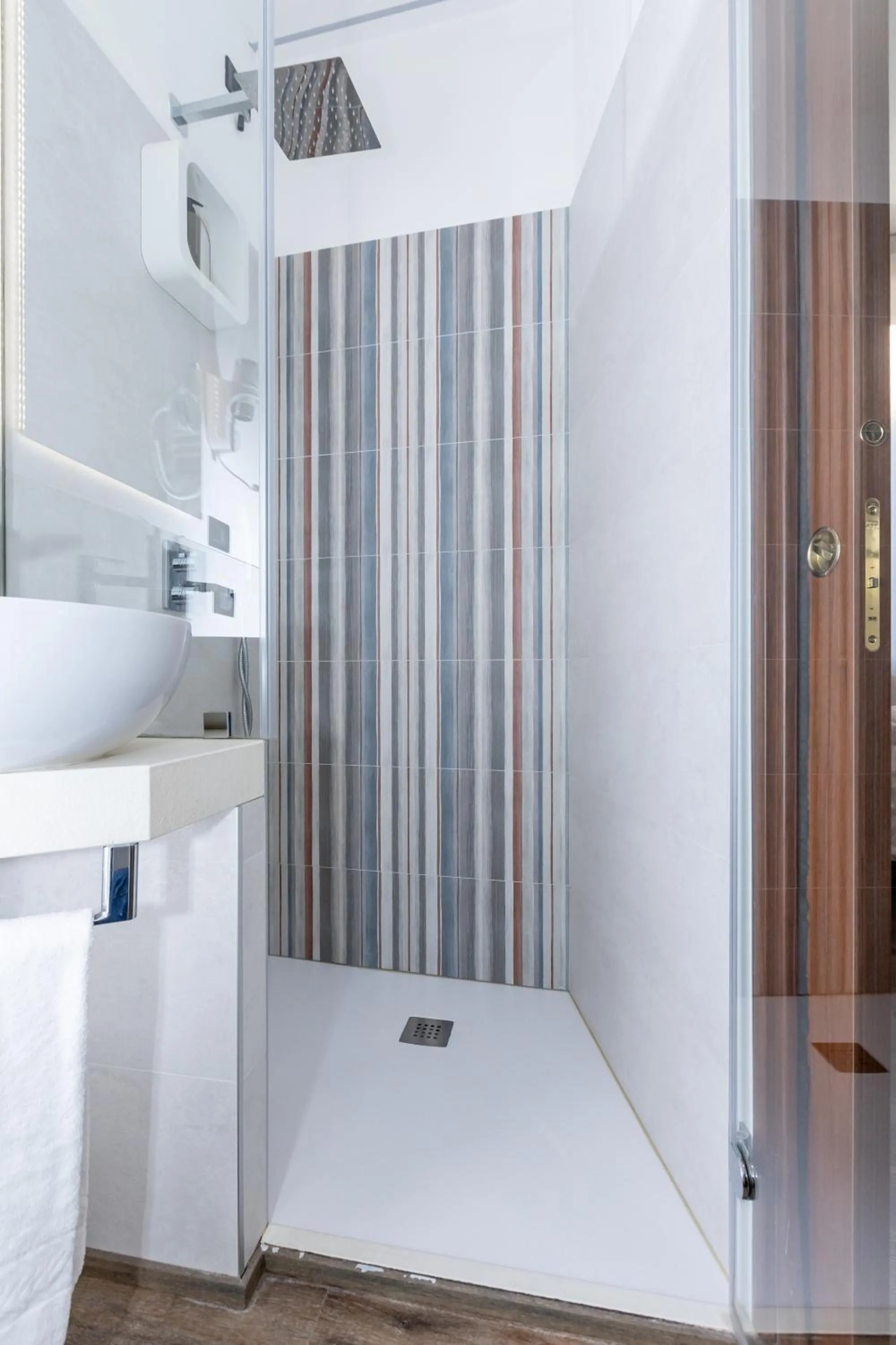 Bed in Albergo Cappello e Cadore