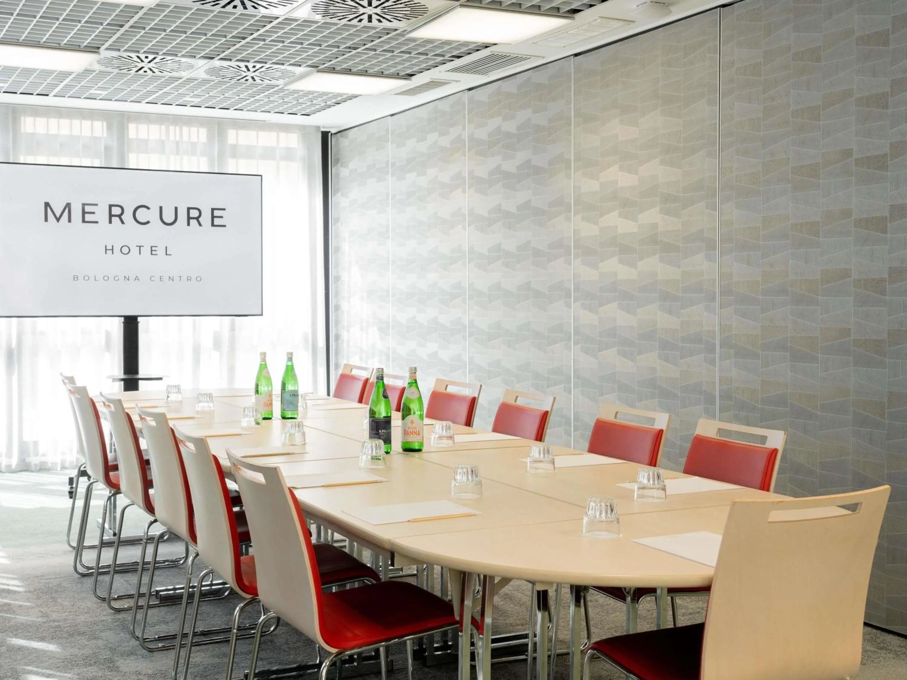 Meeting/conference room in Mercure Bologna Centro