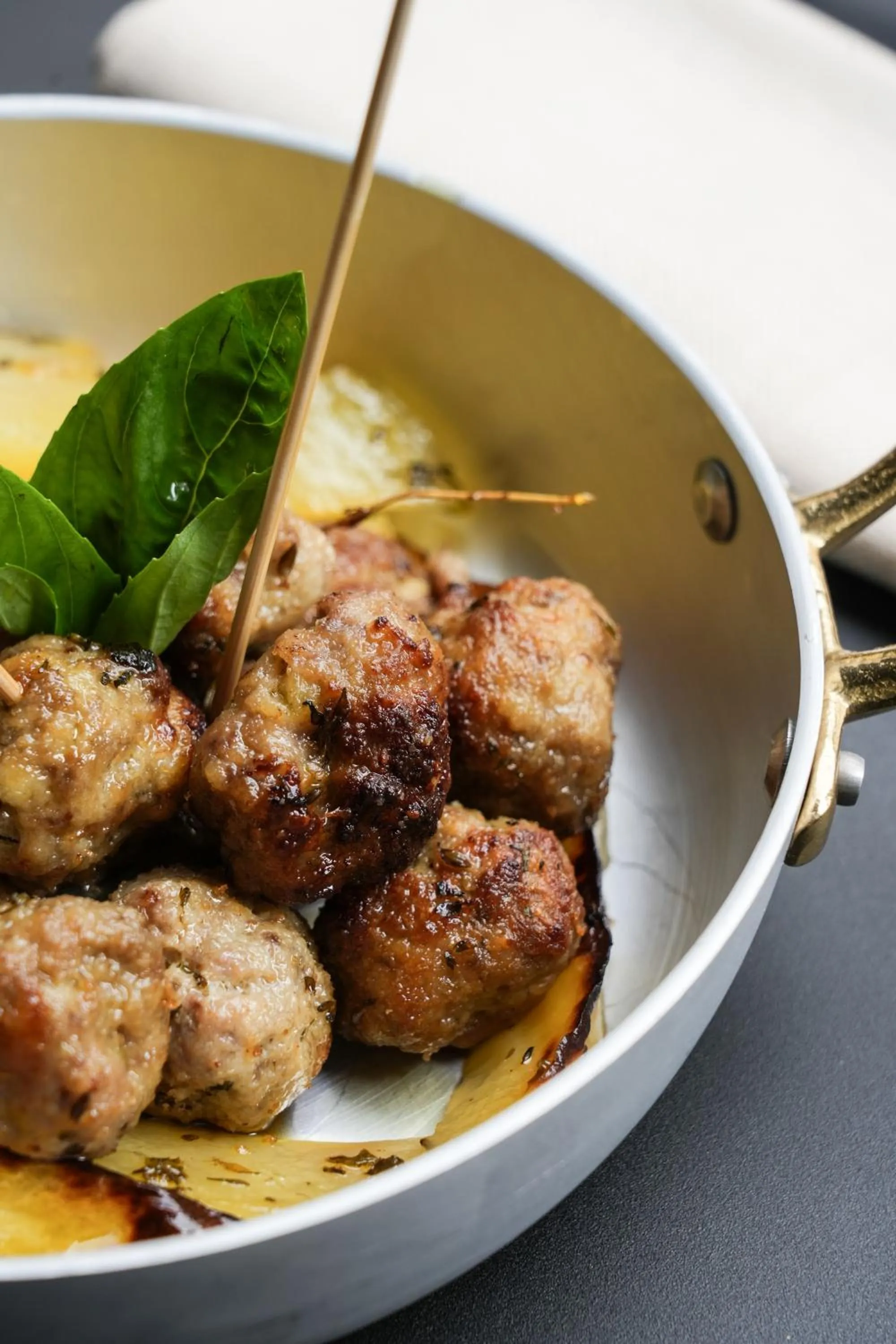 Restaurant/places to eat in Mercure Bologna Centro