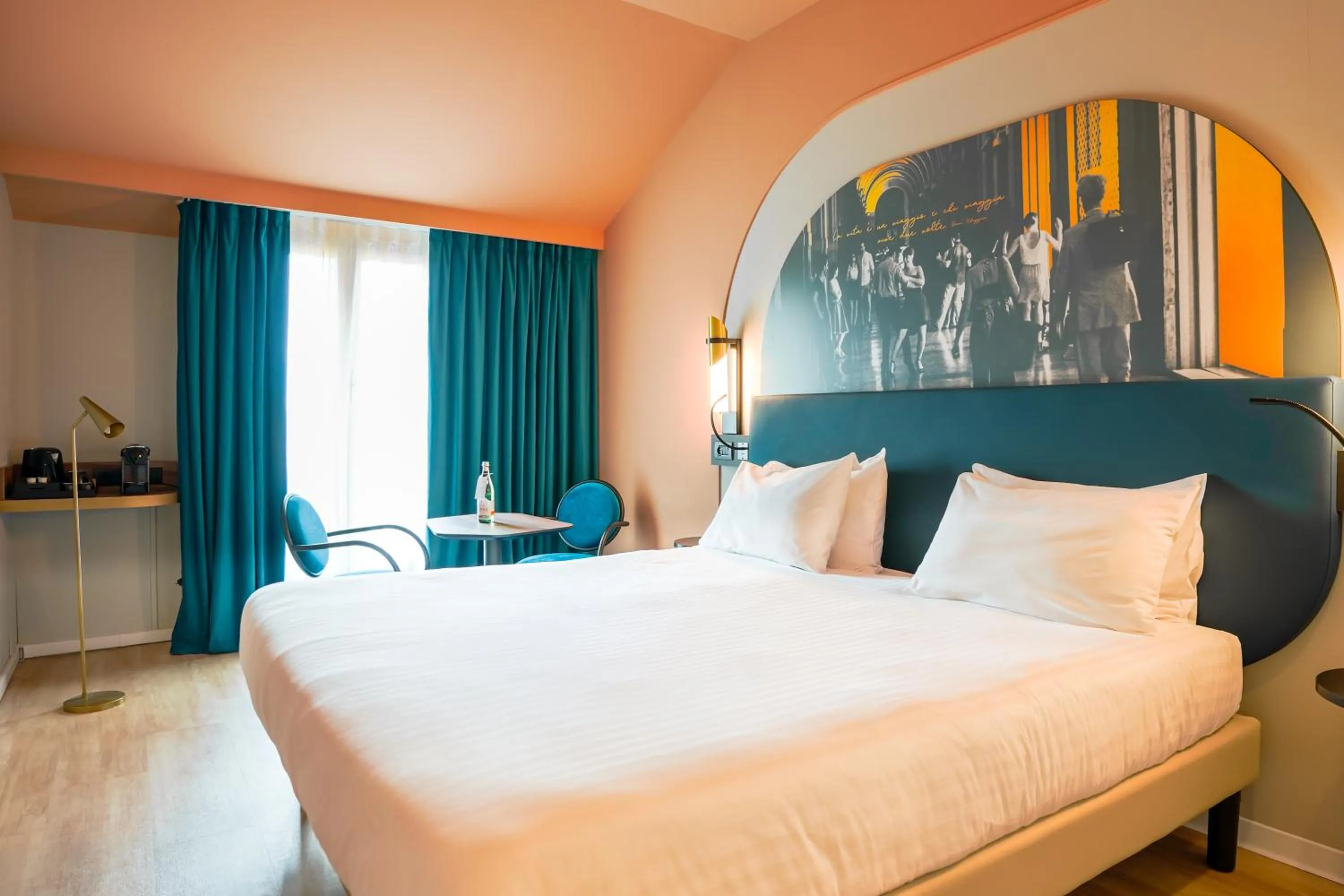 Bedroom, Bed in Mercure Bologna Centro