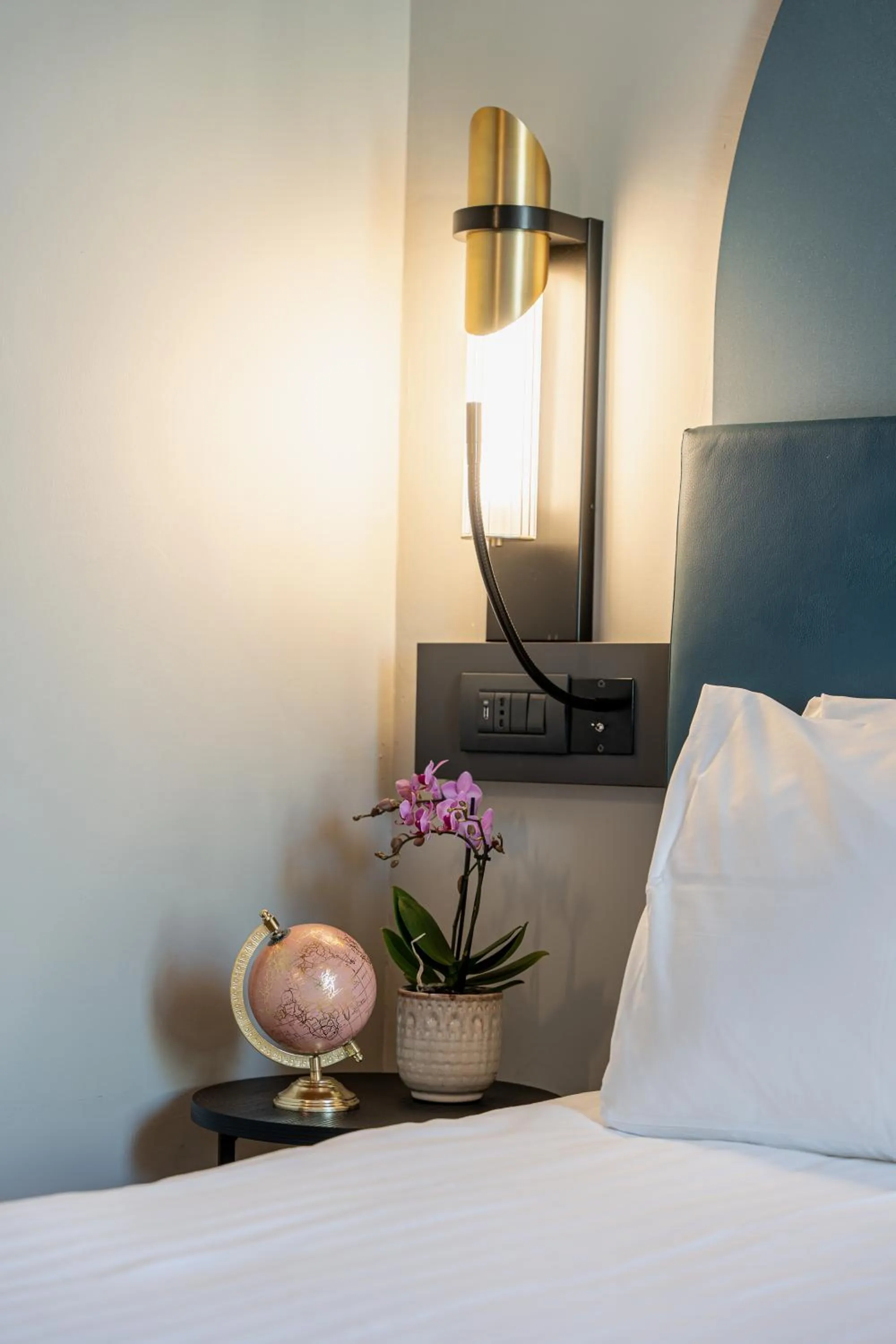 Bedroom, Bed in Mercure Bologna Centro