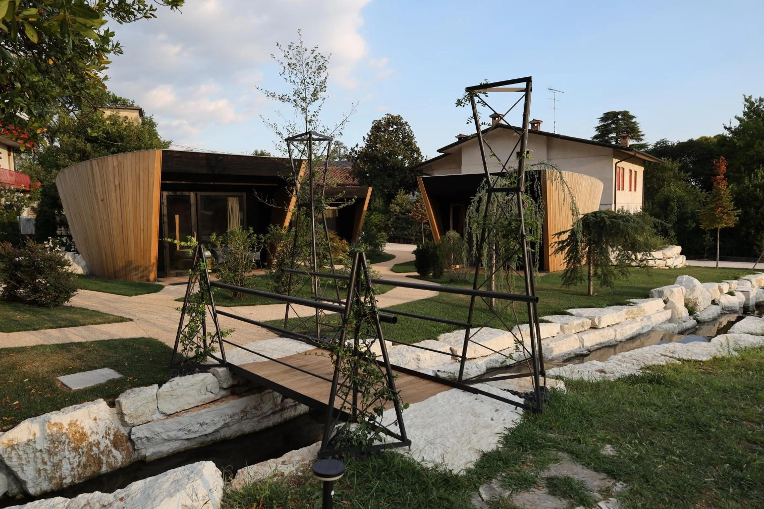 Patio in Roggia dei Cedri