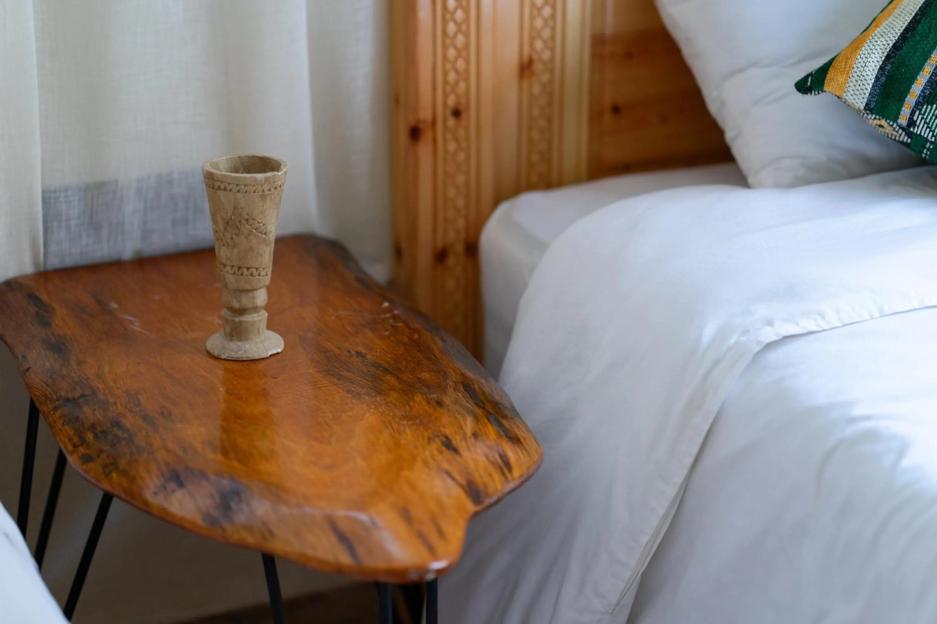 Decorative detail, Bed in Anza surfhouse