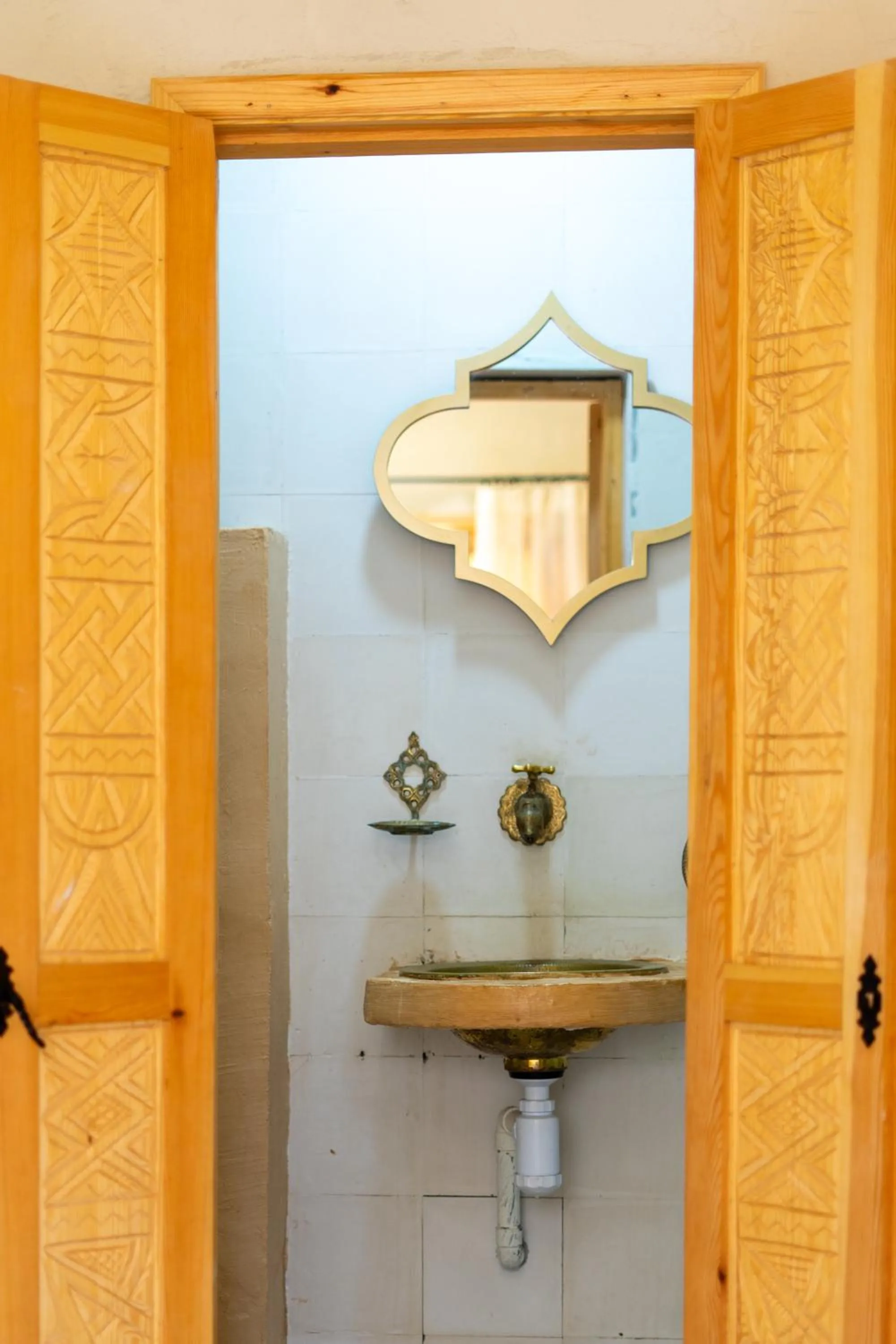 Shower in Anza surfhouse