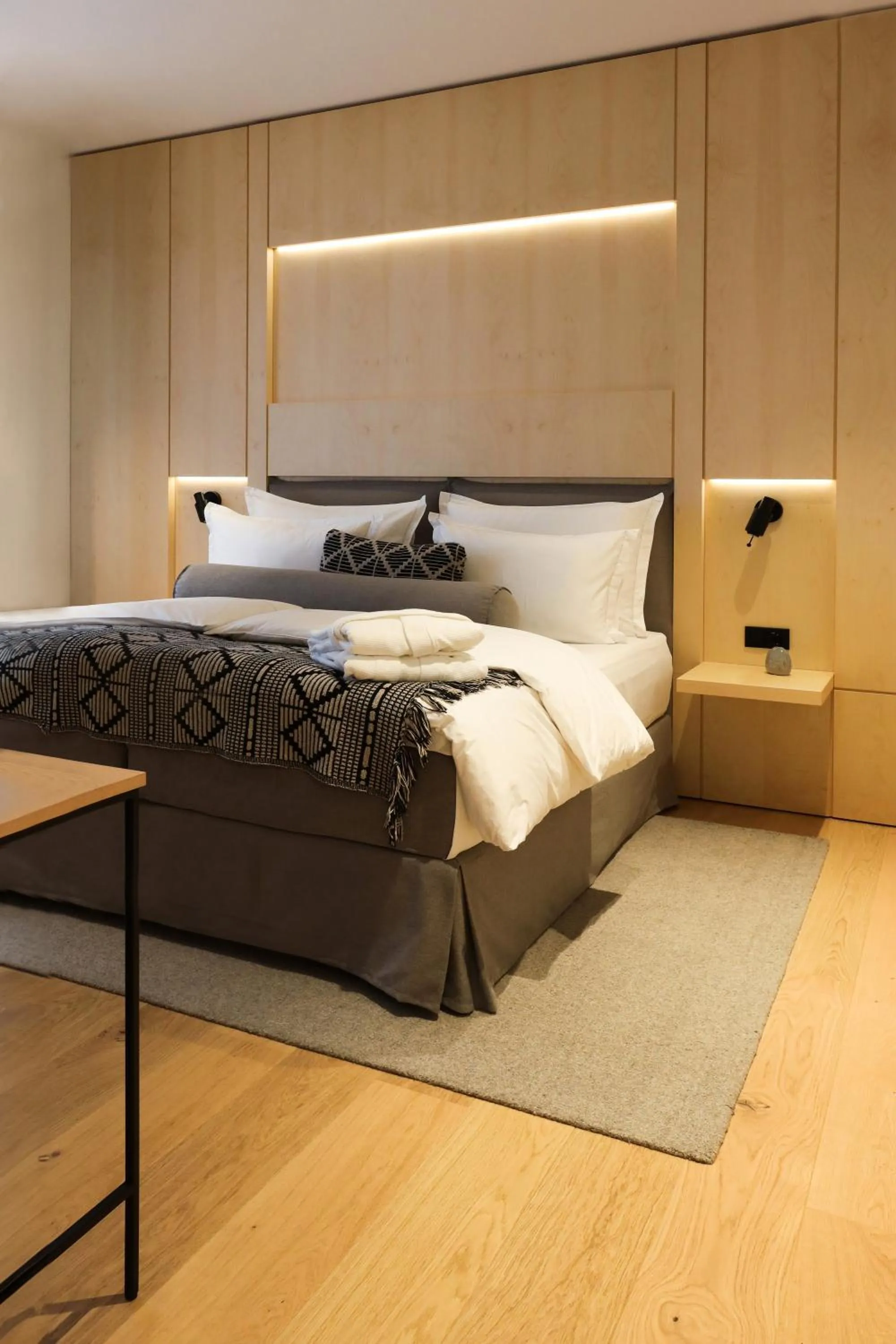 Bed in Mr(s)STiL Design Apartments