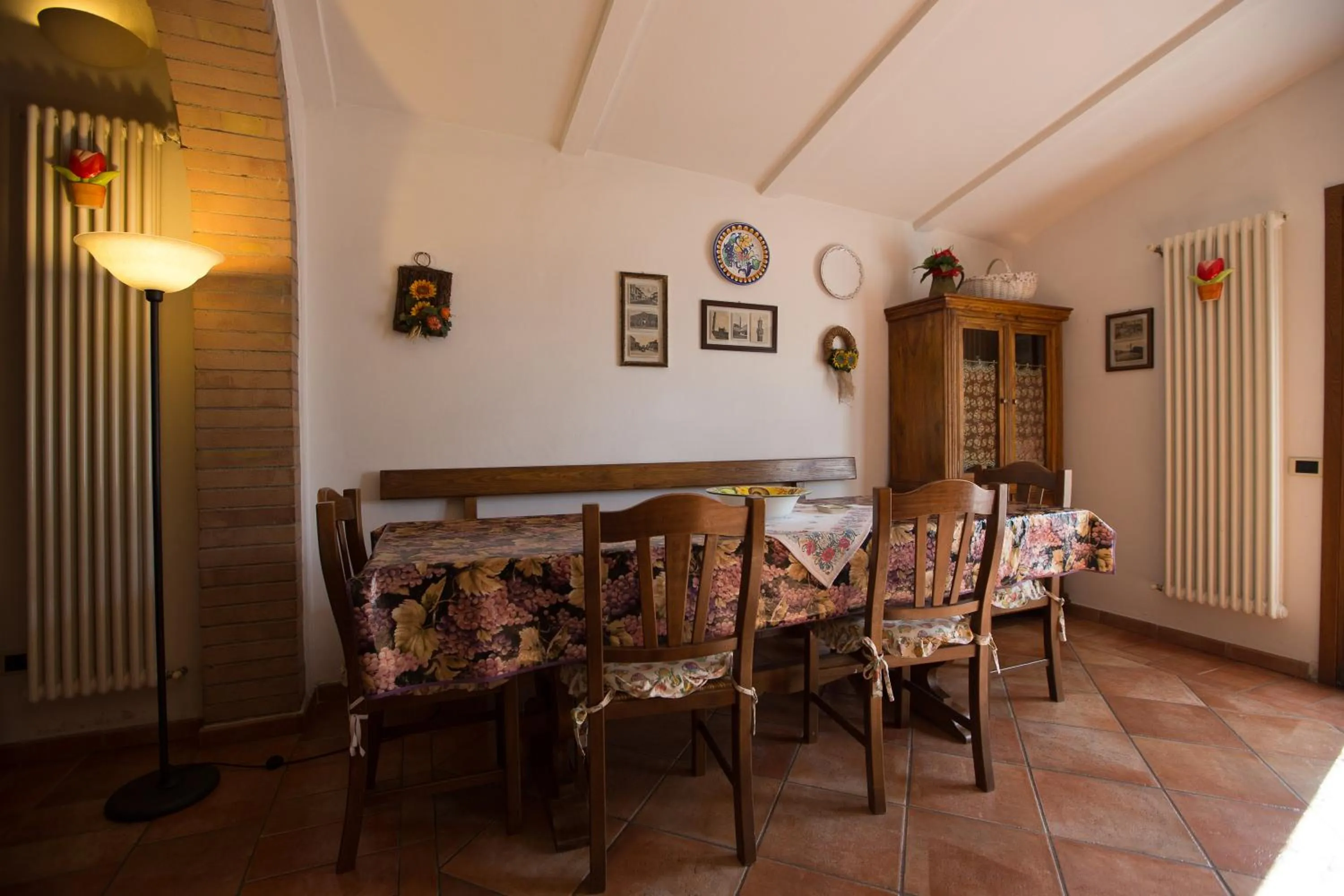 Dining area in Antica Fonte Residenza di Siena