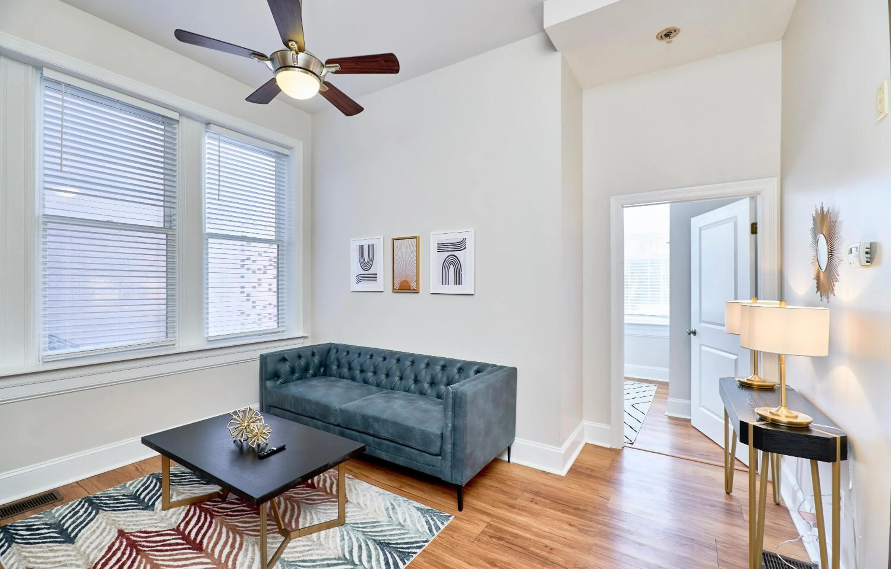 Living room in WhiteHouse at Grand Central