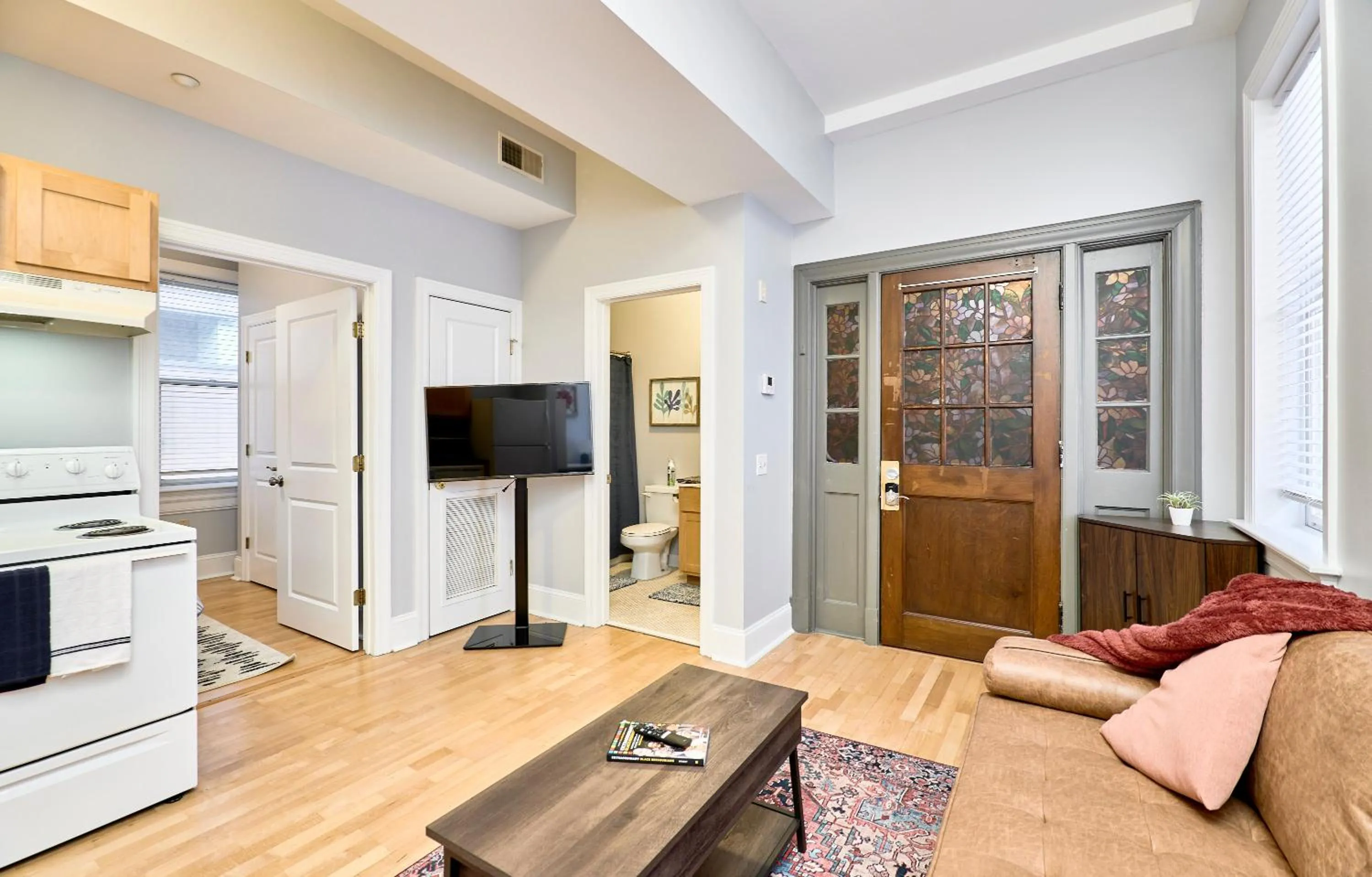 TV and multimedia in WhiteHouse at Grand Central