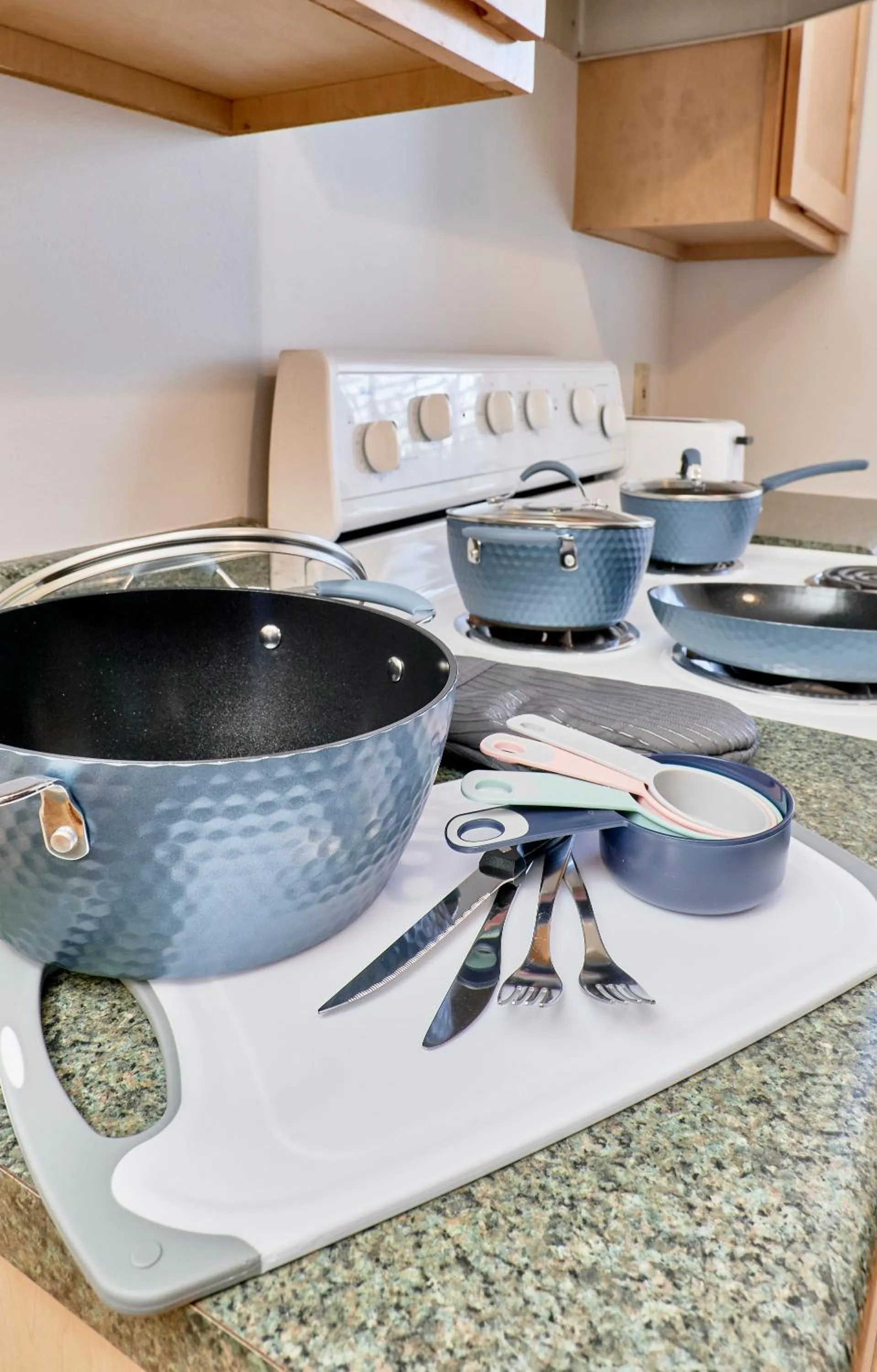 Kitchen or kitchenette in WhiteHouse at Grand Central