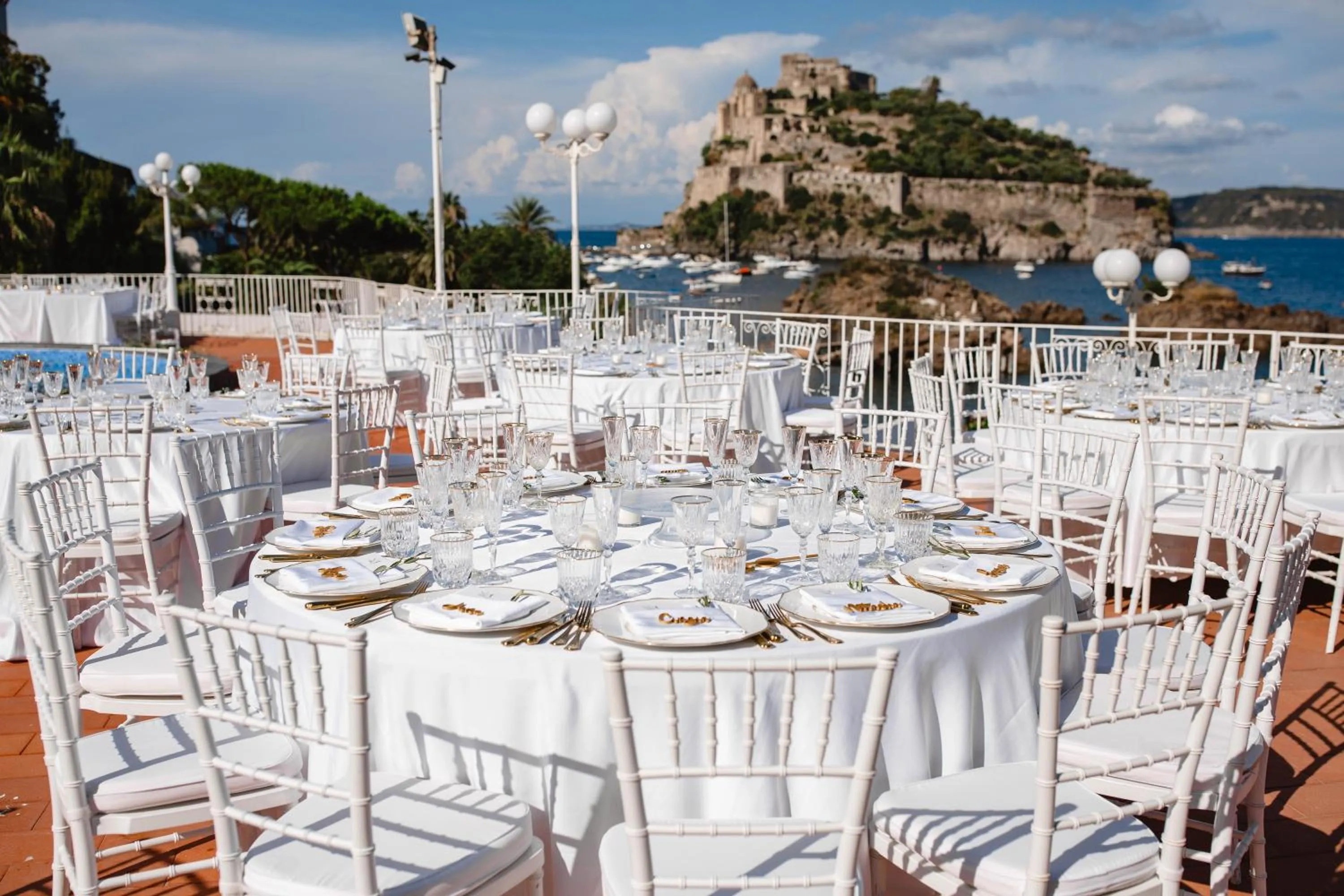 Restaurant/places to eat in Strand Hotel Delfini