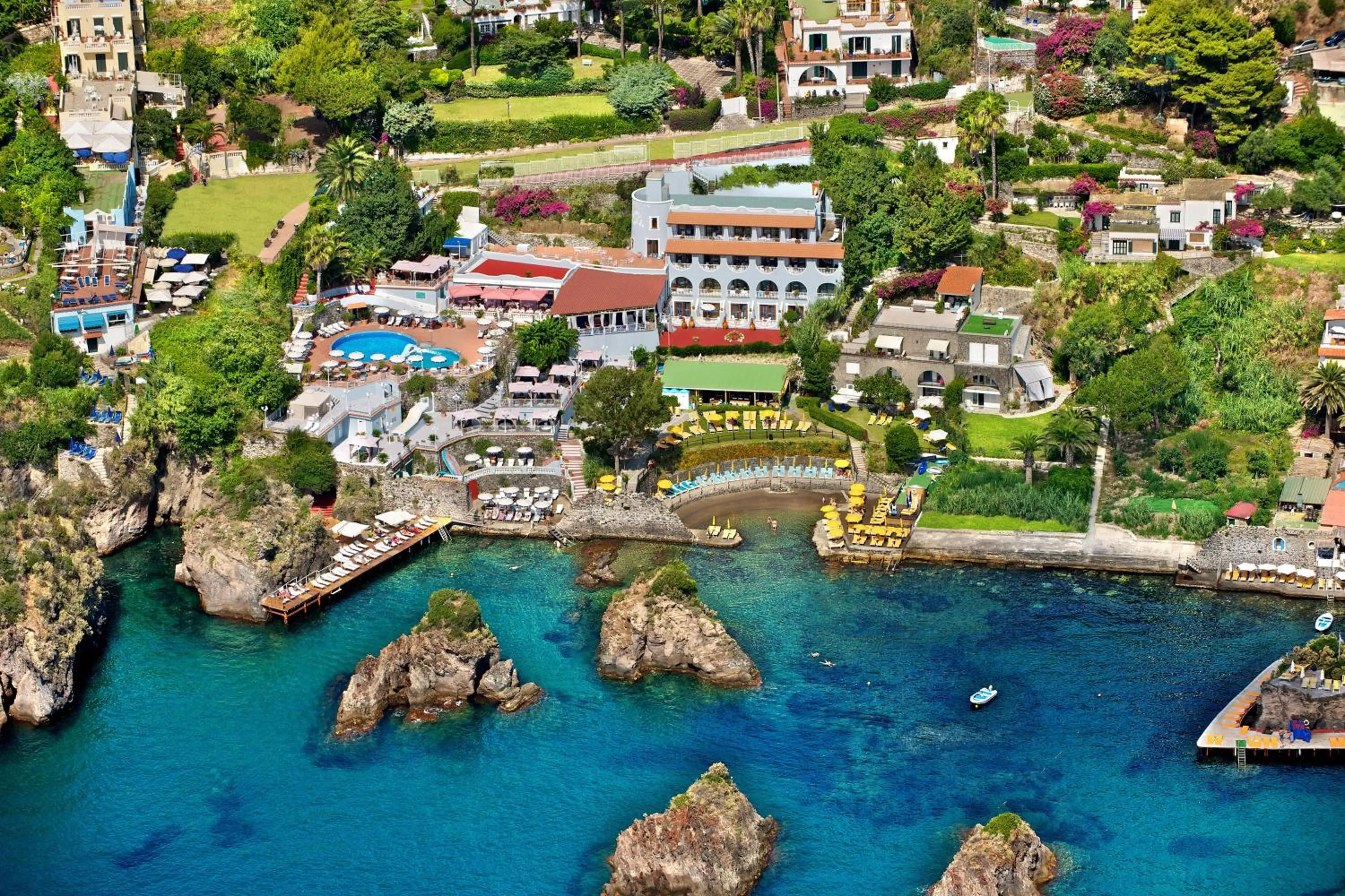 Property building in Strand Hotel Delfini