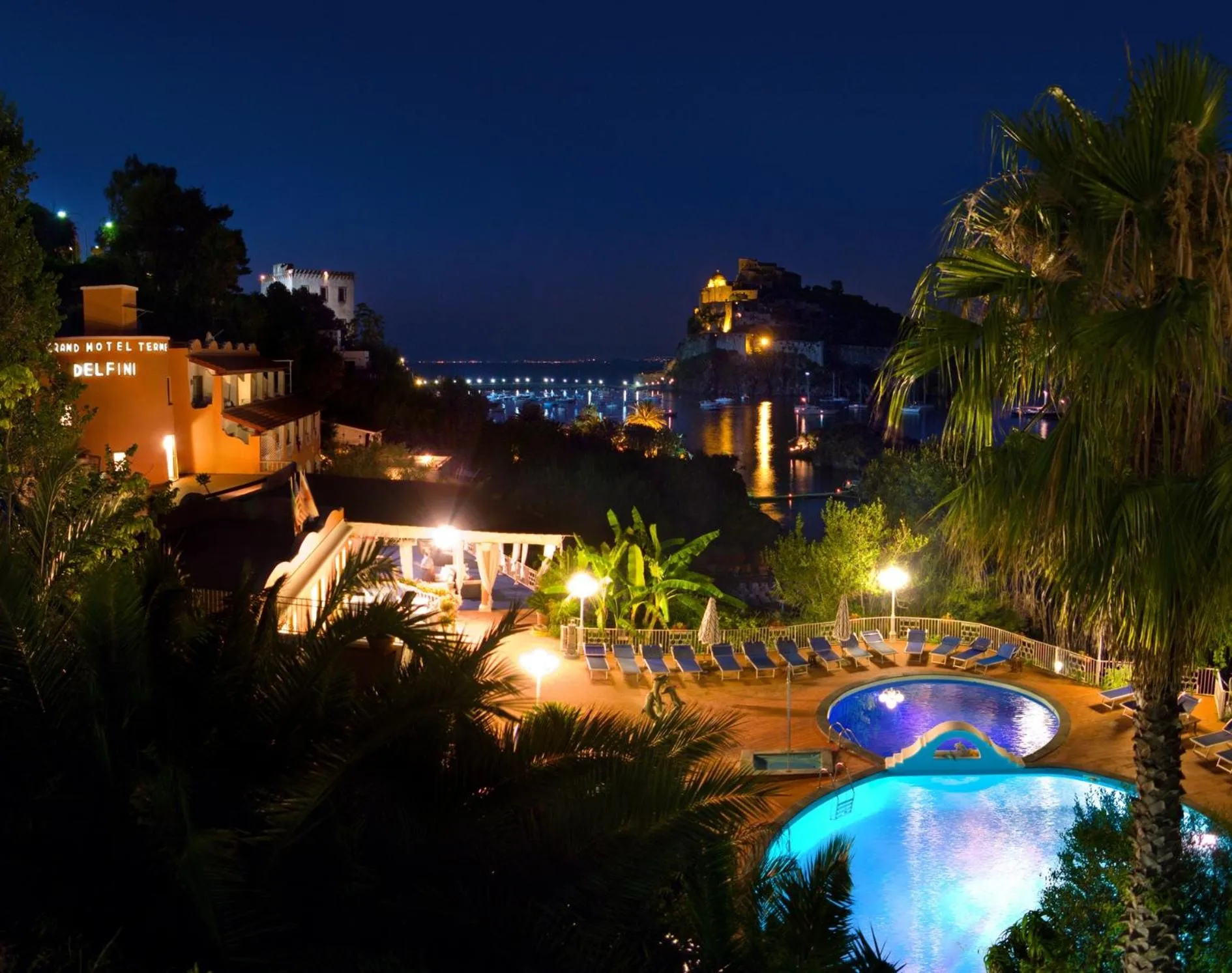 Property building in Strand Hotel Delfini