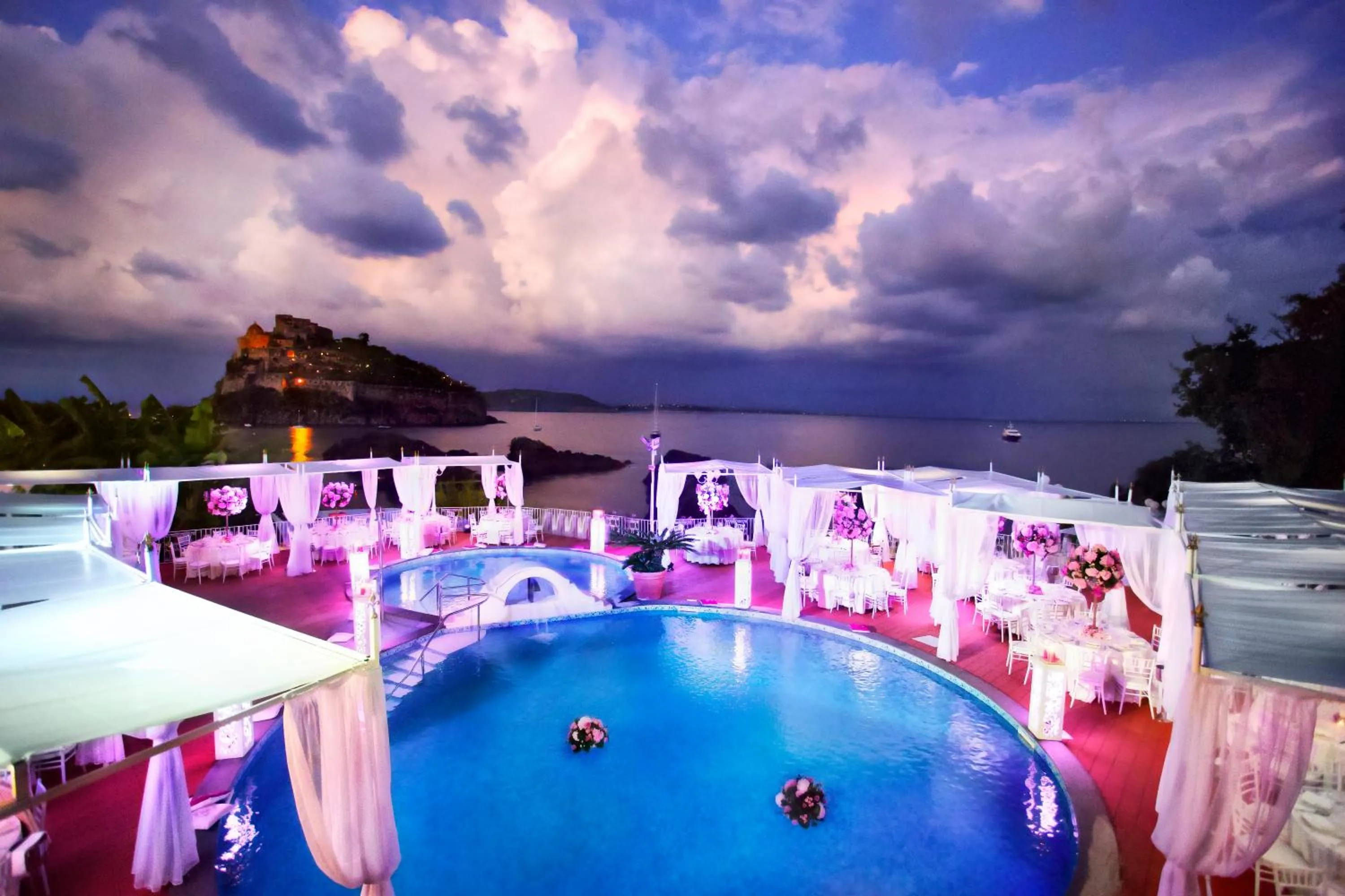Pool view in Strand Hotel Delfini