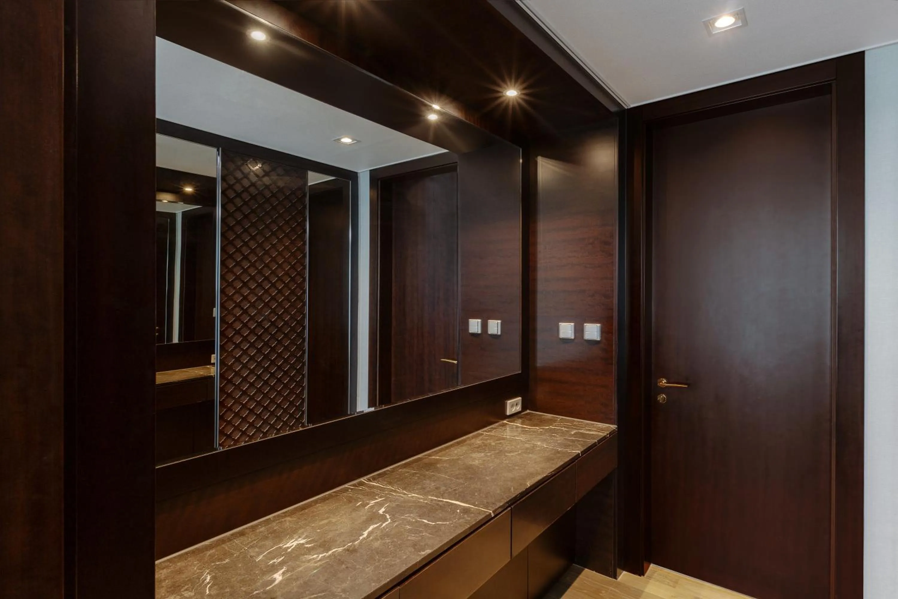 Bathroom in Pale De Cz Condo