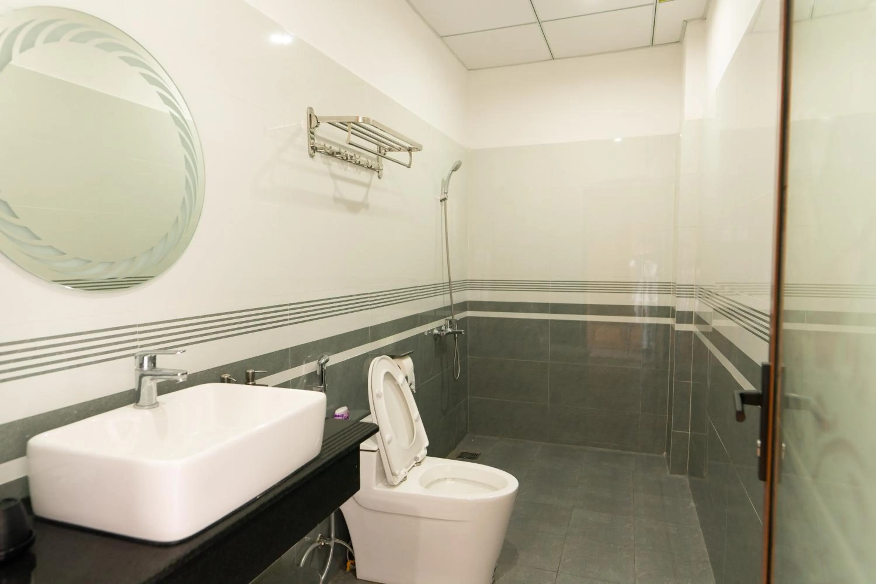 Bathroom in Khang Hy Hotel