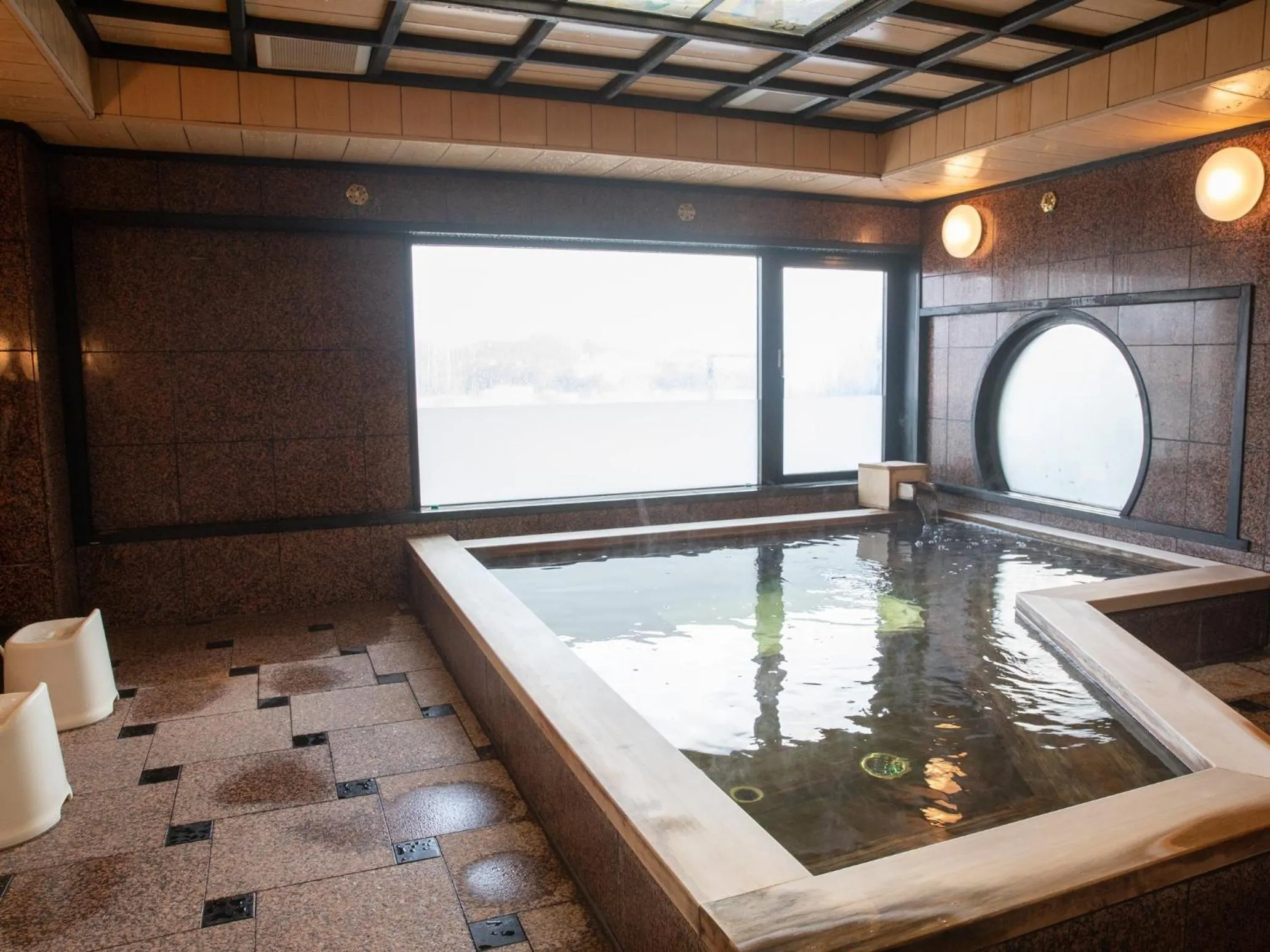 Public Bath in Hotel Castle Inn Ise