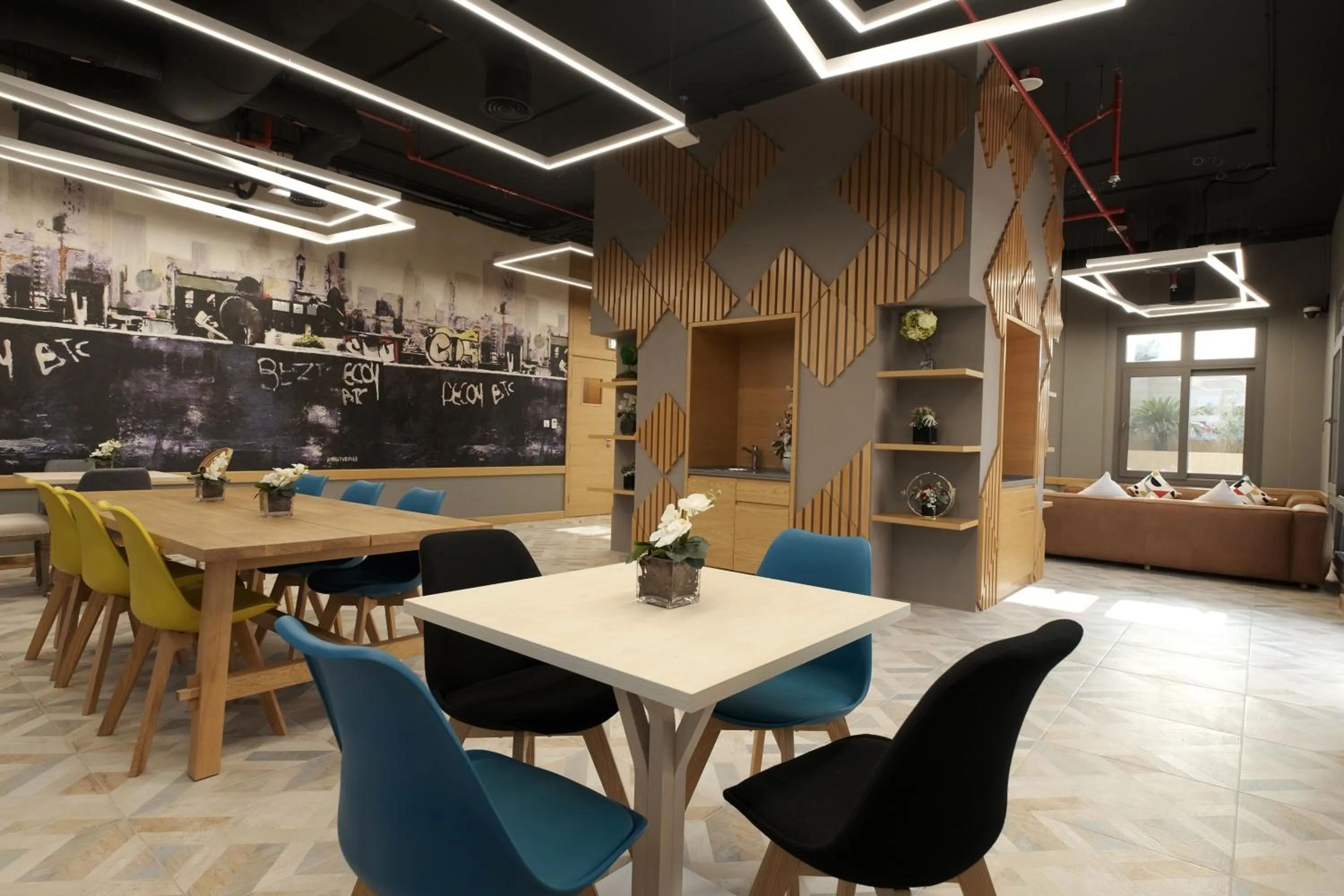 Property building in Le Mirage Downtown