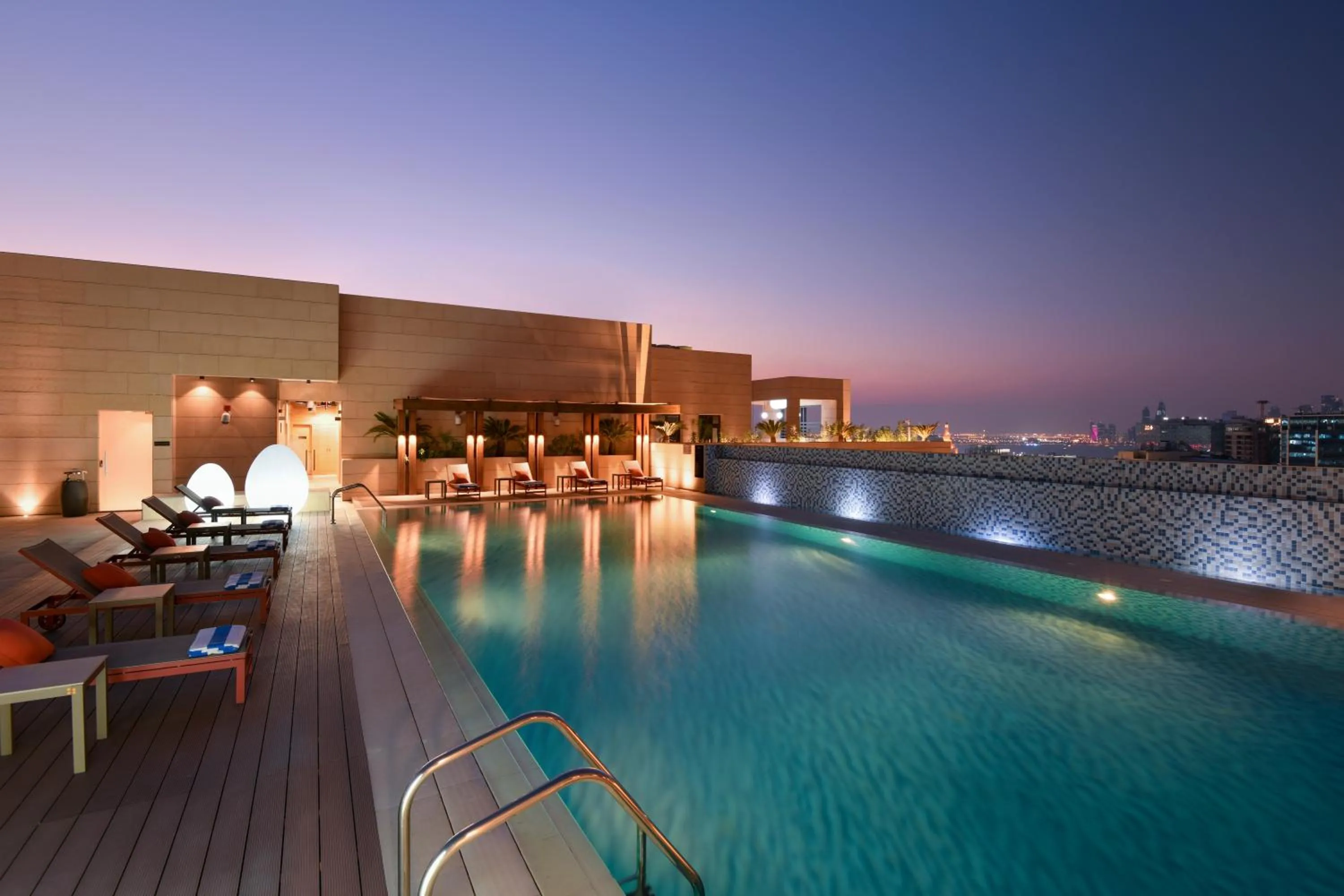 Property building in Le Mirage Downtown