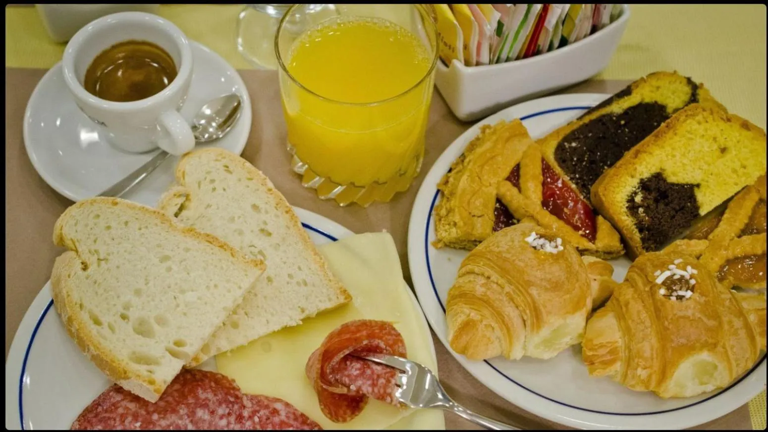 Buffet breakfast in Hotel Ai Tufi